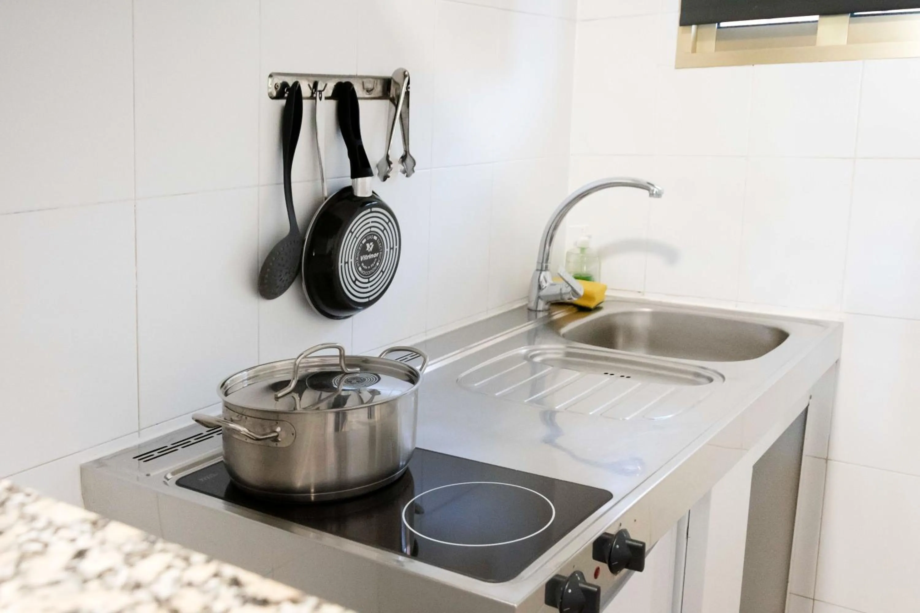 Kitchen or kitchenette in APARTAMENTOS PALASIET