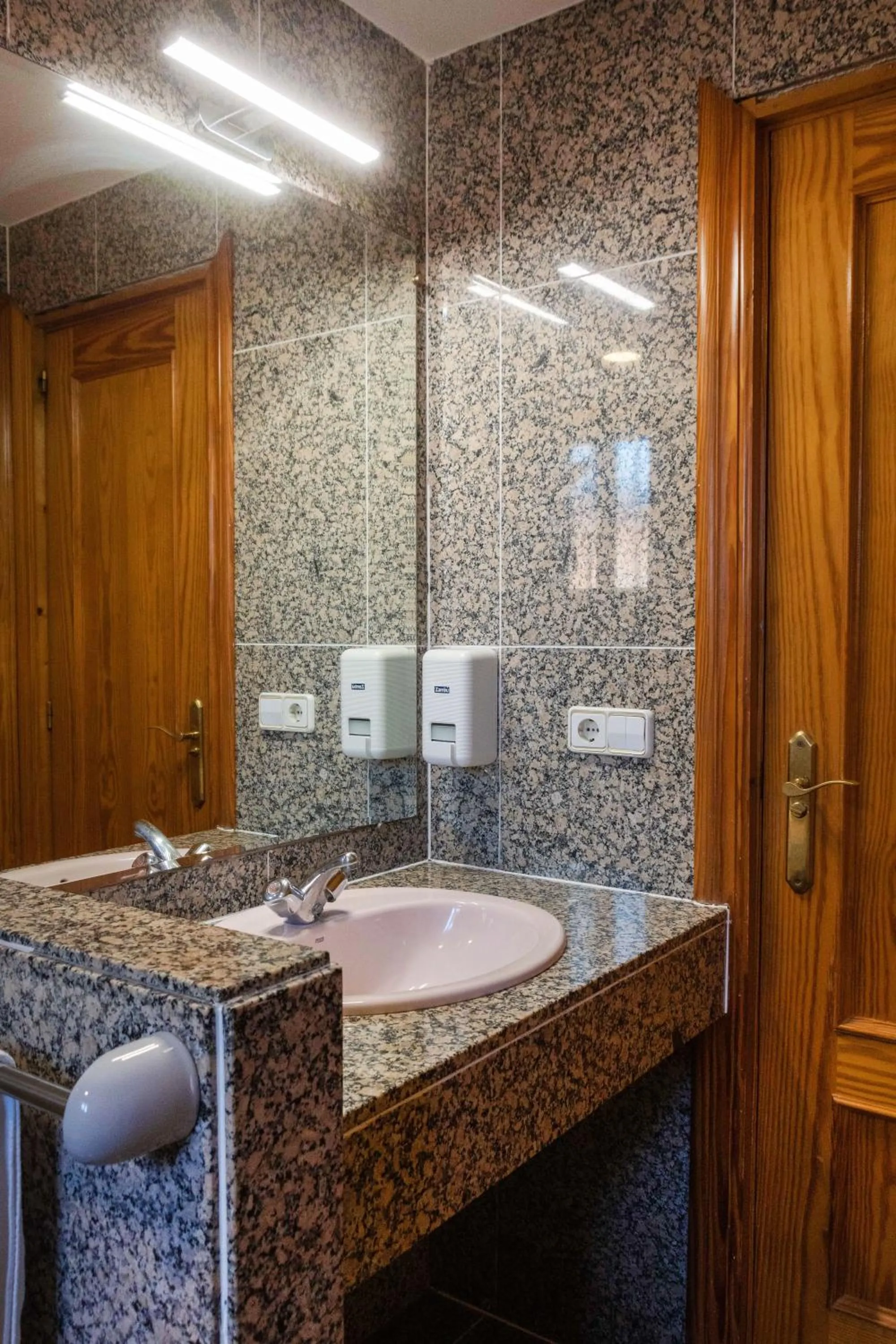 Bathroom in APARTAMENTOS PALASIET