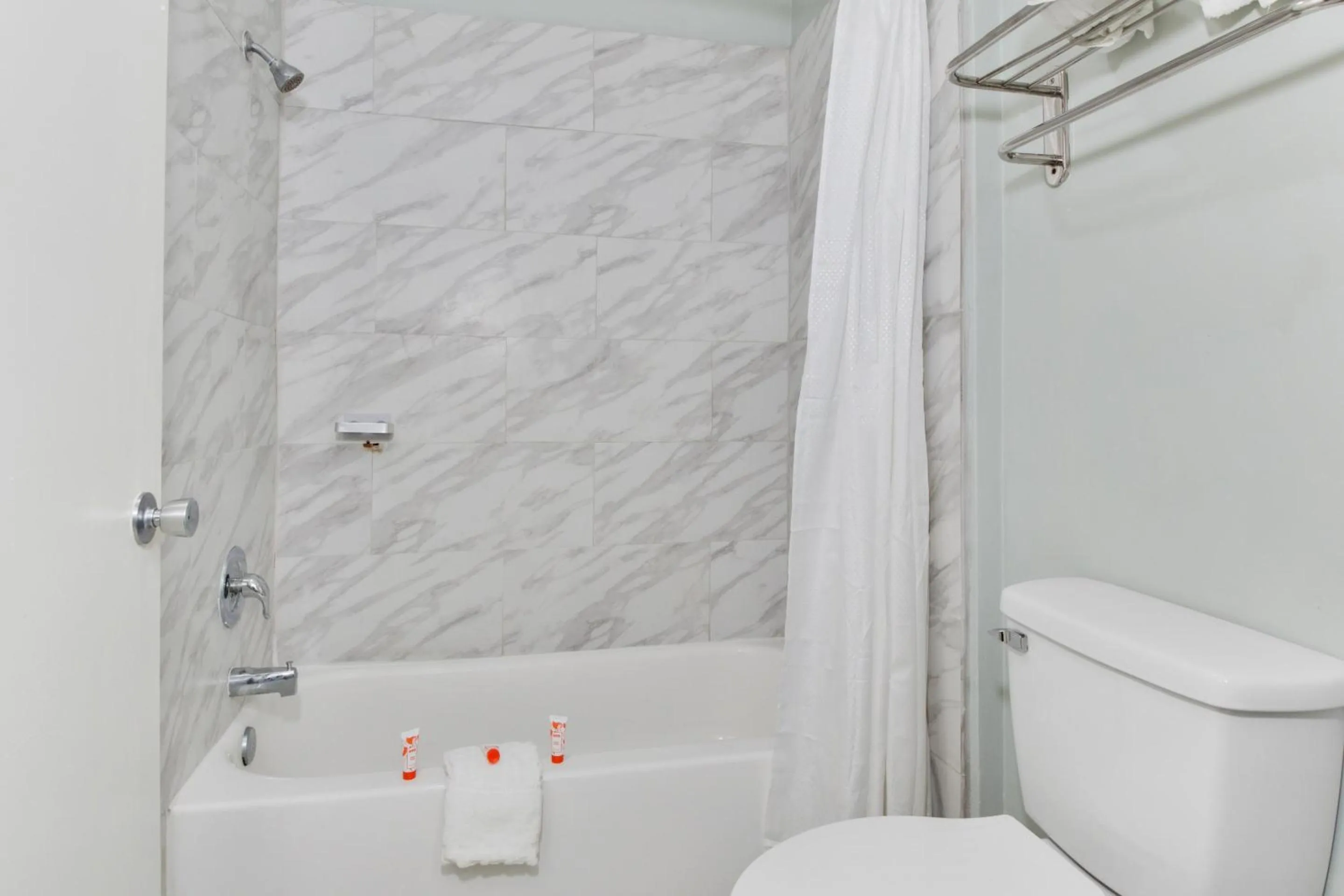 Bathroom in OYO Hotel Ingleside TX