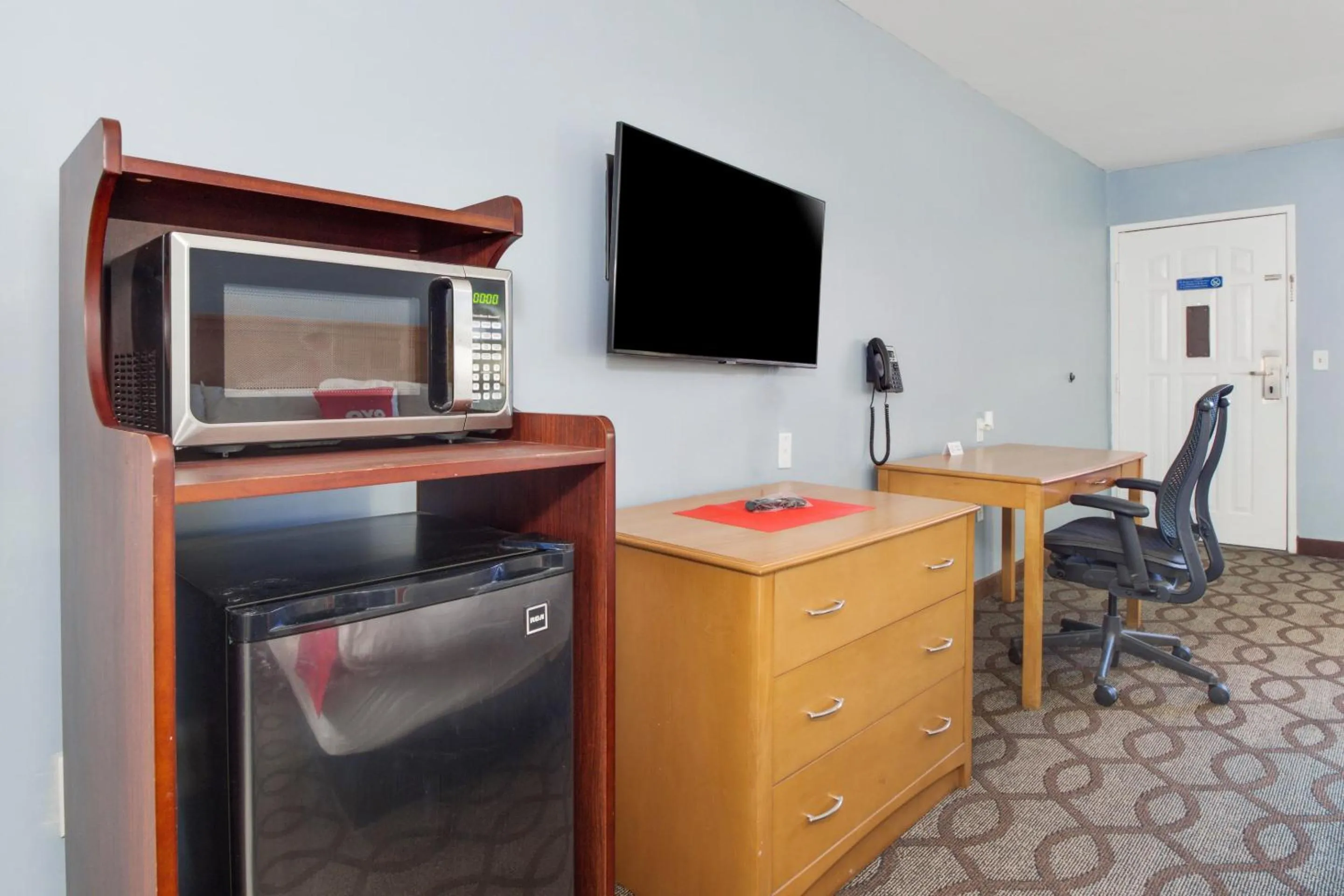 Bedroom in OYO Hotel Ingleside TX