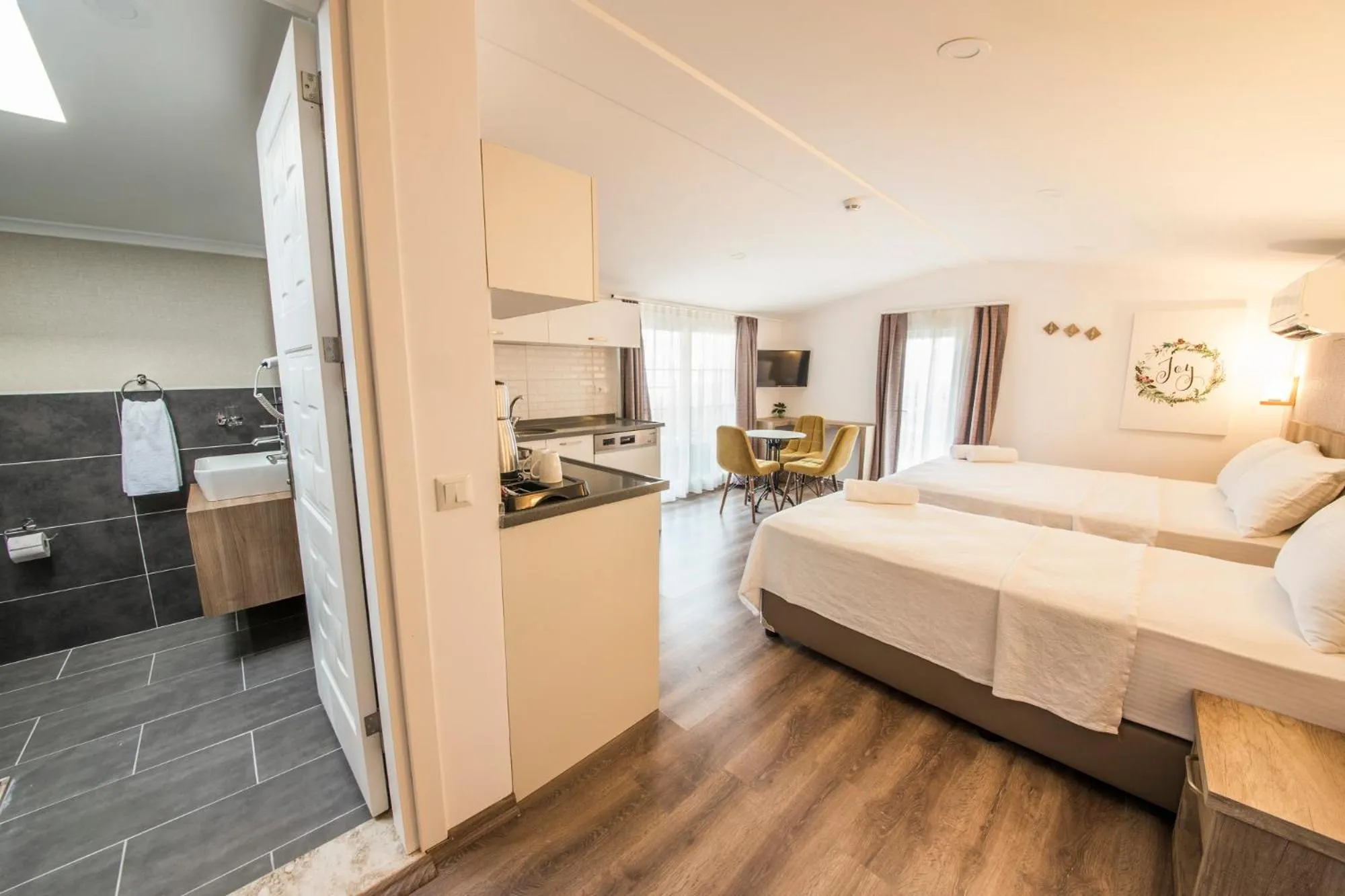 Bedroom, Bed in dekatria rooms&aparts