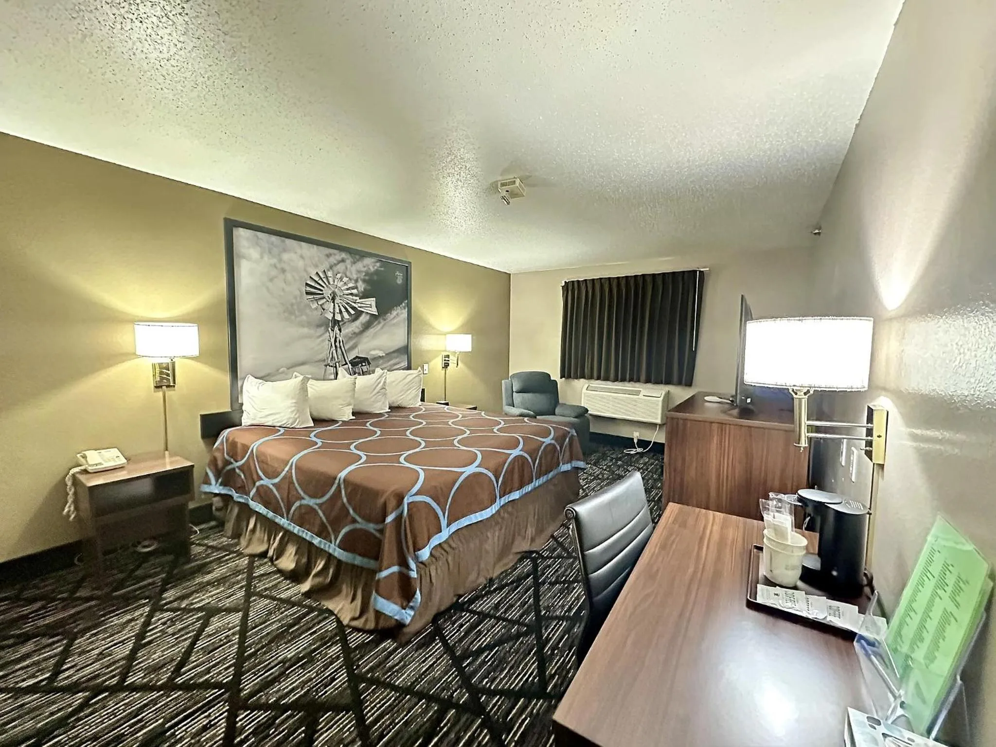 Bed in Super 8 by Wyndham Sisseton
