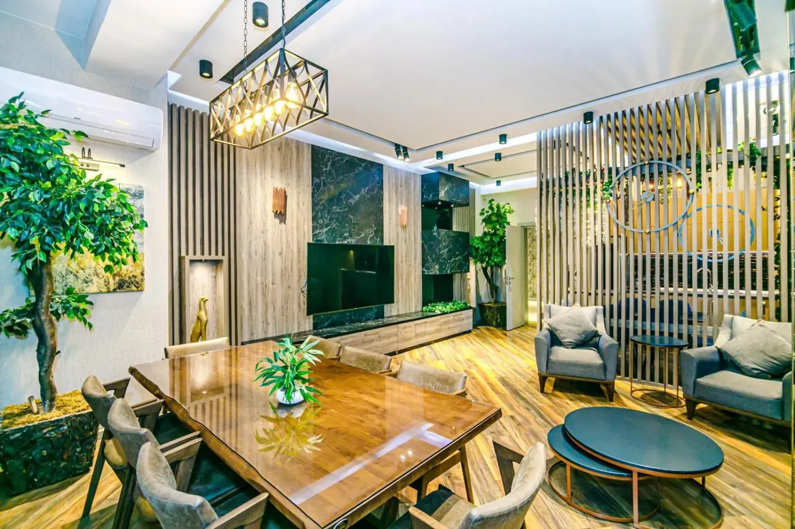 INDILA Luxury Apartment in Nizami street INDILA Luxury Apartment in Nizami street