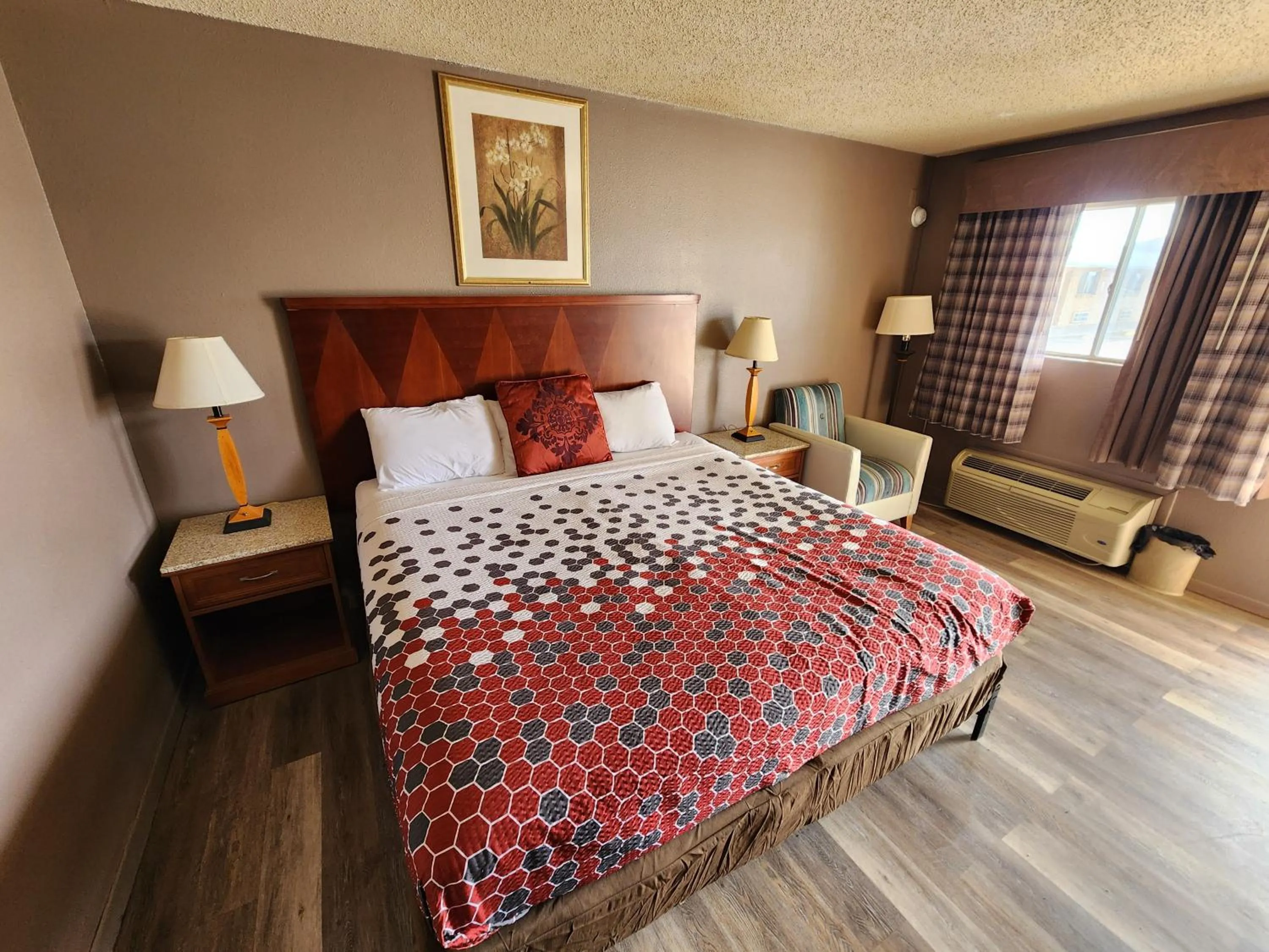 Bed in Satellite Inn