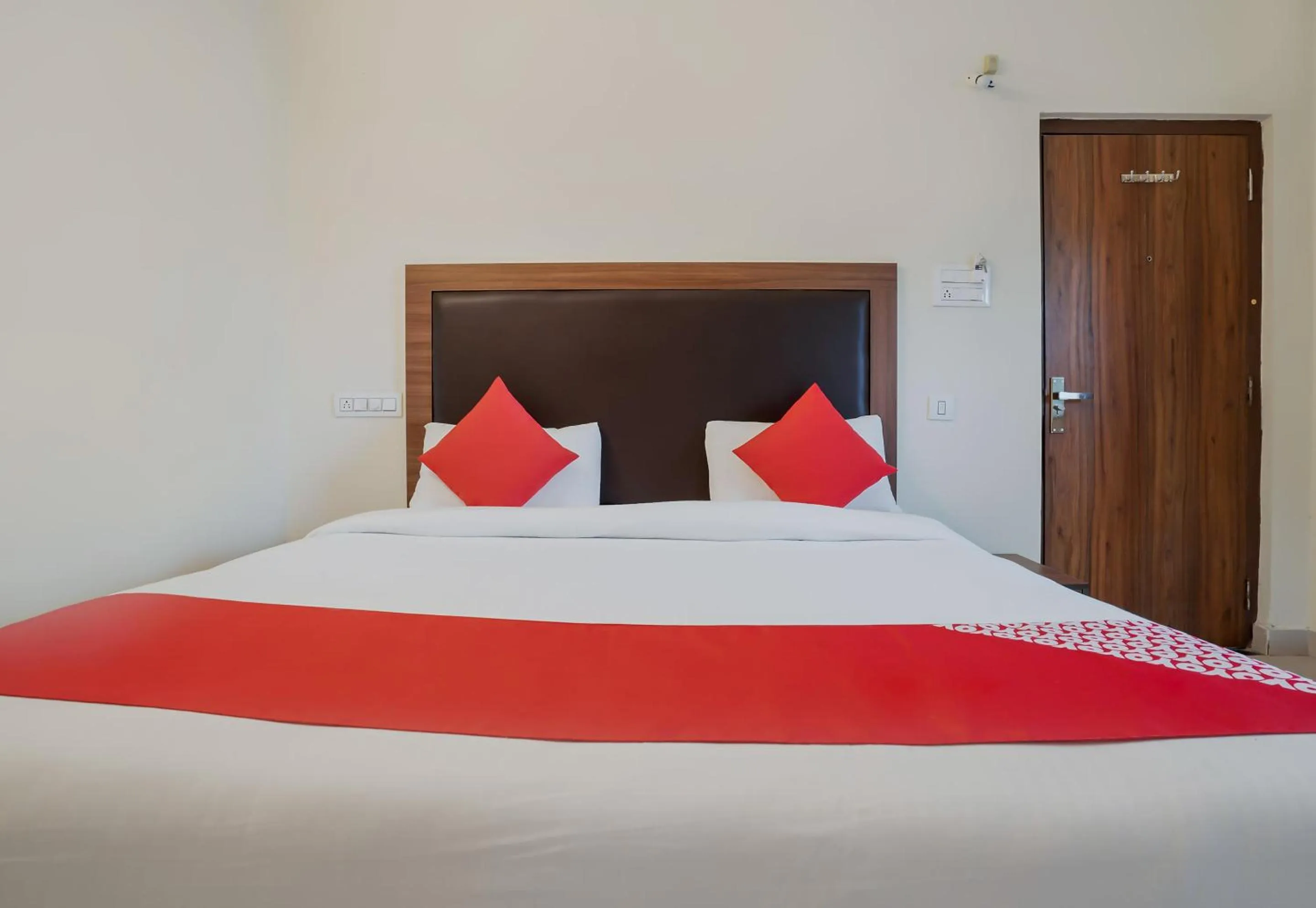 Bedroom, Bed in Super Hotel O Gokul Grand Near SR Nagar Police Station