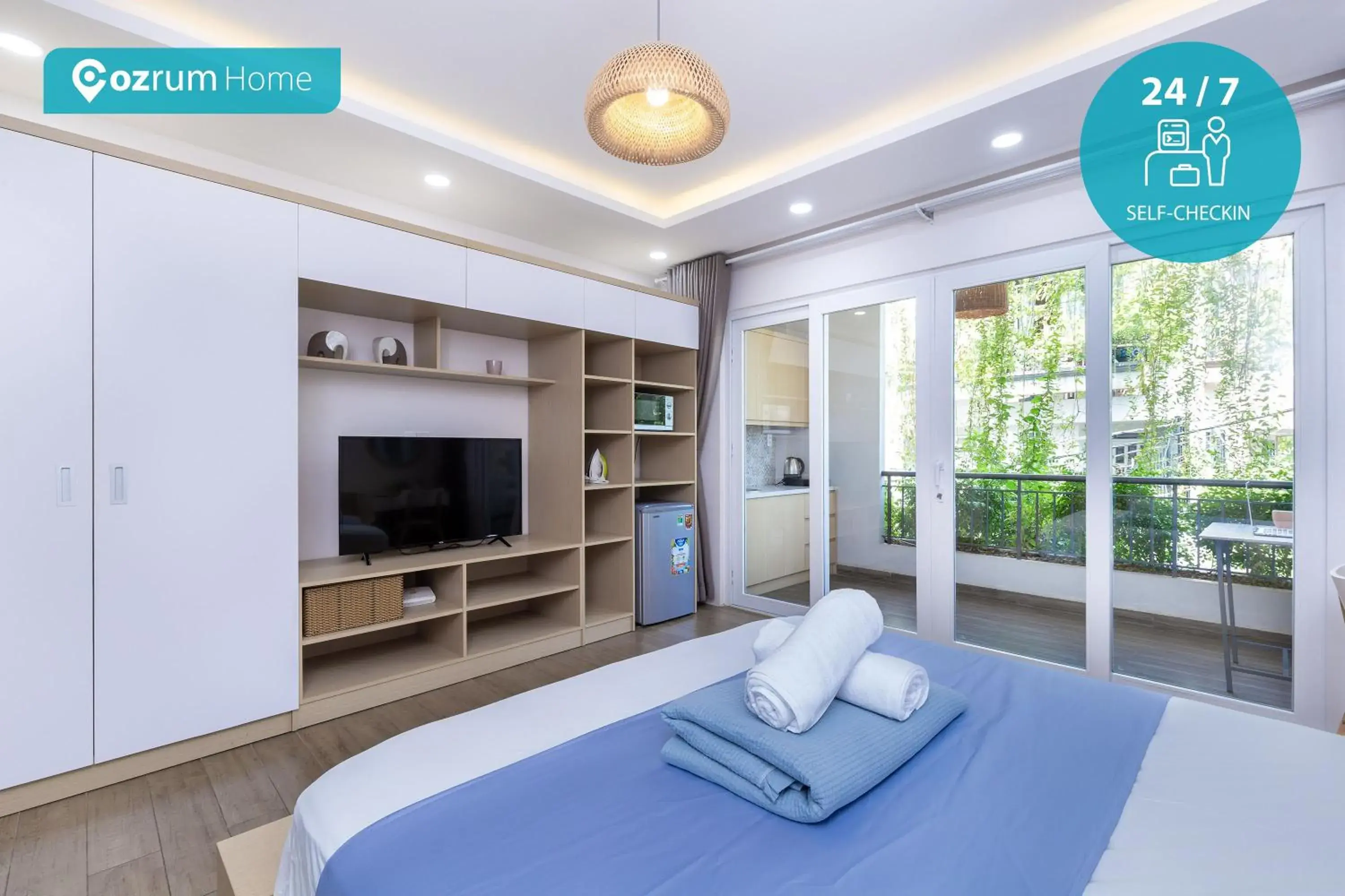 TV and multimedia, Bed in Cozrum Homes - Yoga Corner TV and multimedia, Bed in Cozrum Homes - Yoga Corner