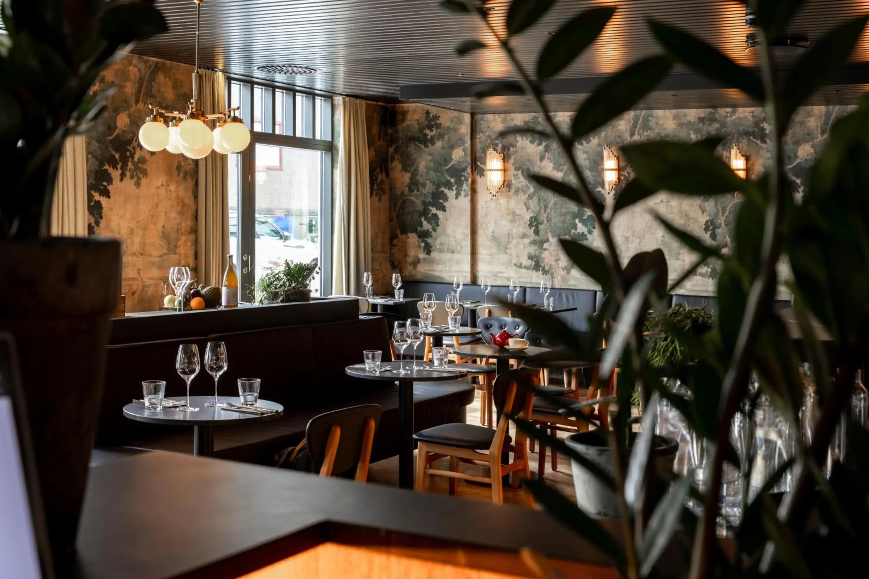 Restaurant/places to eat in Hotel Von Restaurant/places to eat in Hotel Von