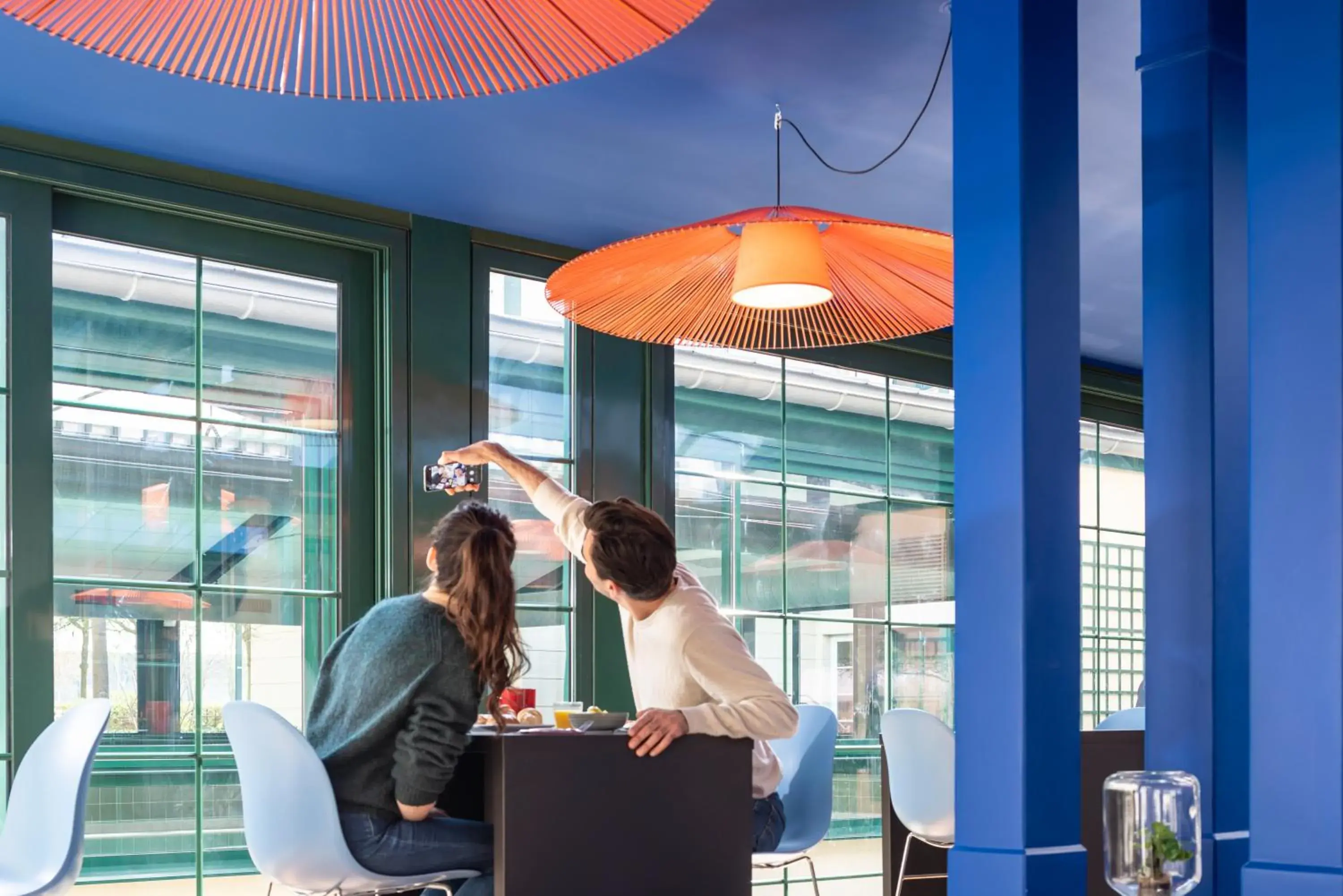 Lounge or bar in Aparthotel Adagio Val d'Europe près de Disneyland Paris Lounge or bar in Aparthotel Adagio Val d'Europe près de Disneyland Paris