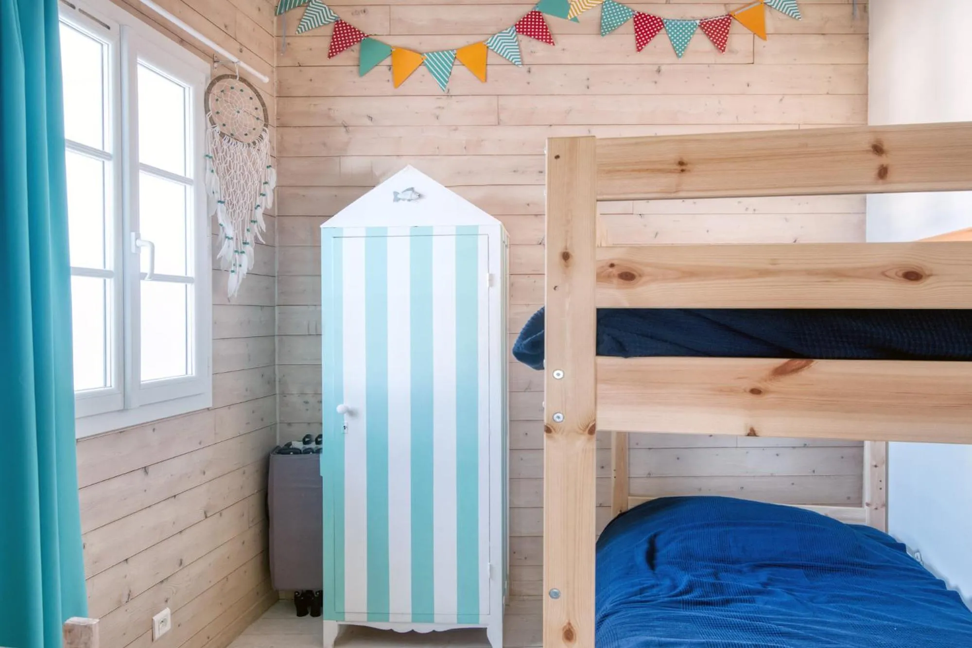 bunk bed, Bed in Maison Valériane