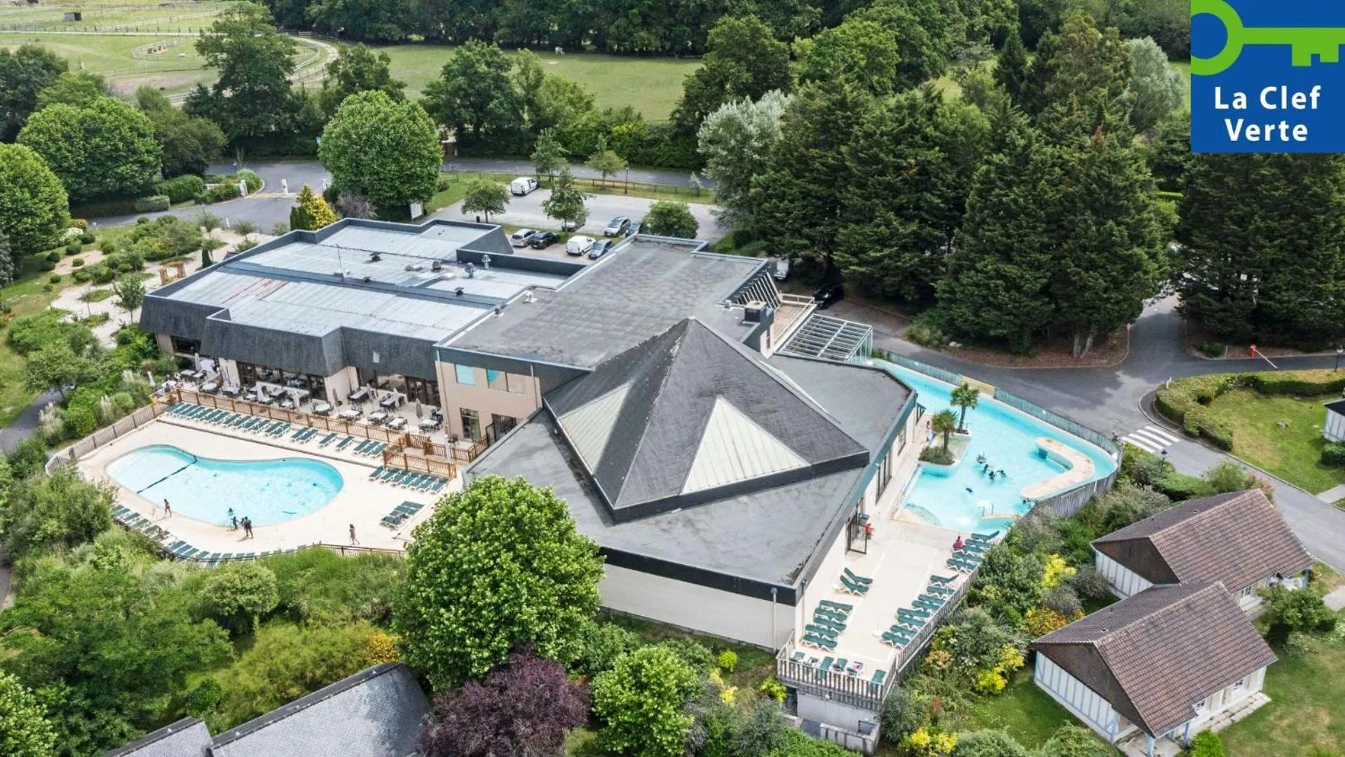 Property building in Village Pierre & Vacances Normandy Garden