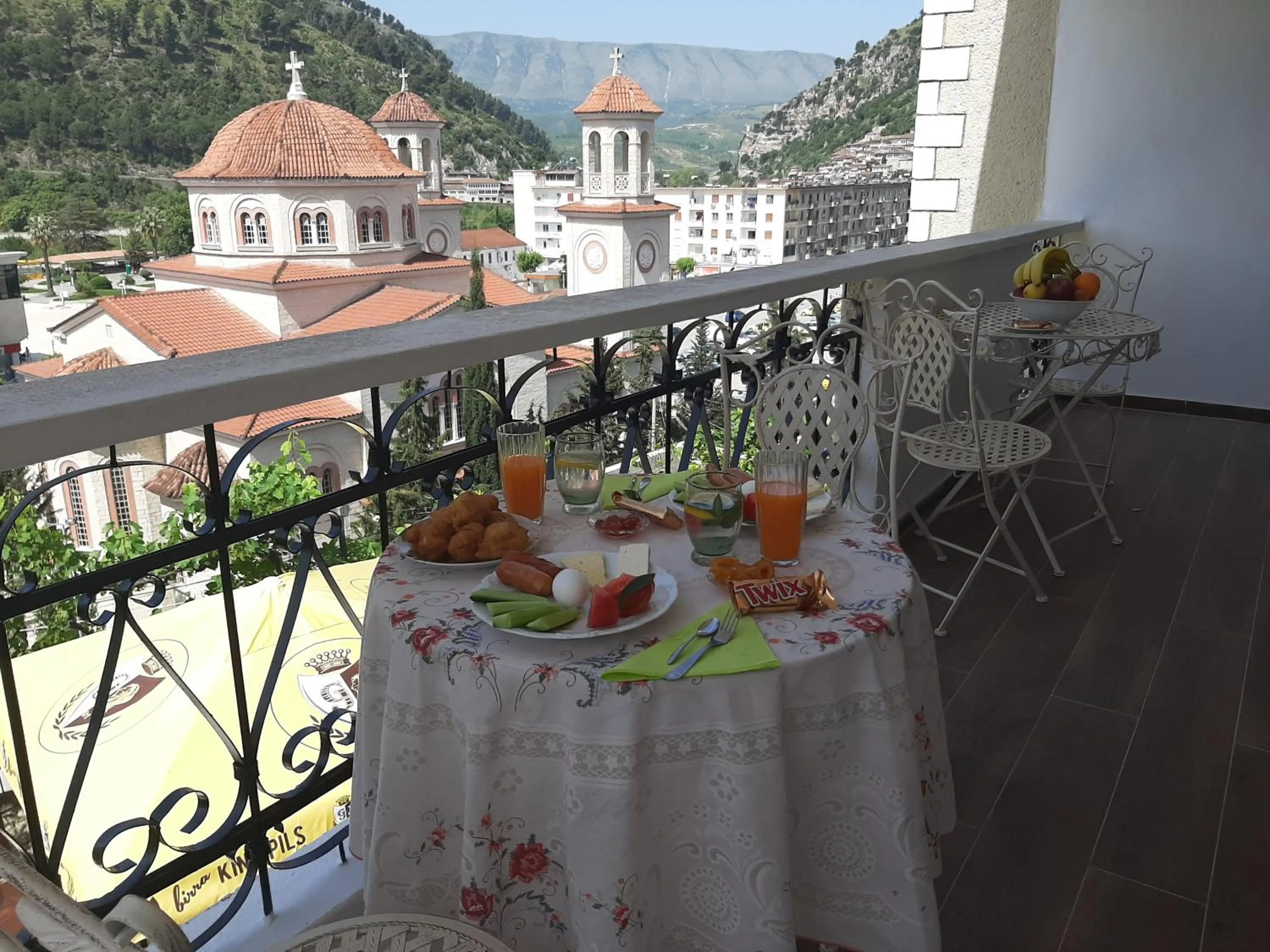 Patio in HOTEL VILA TWIX