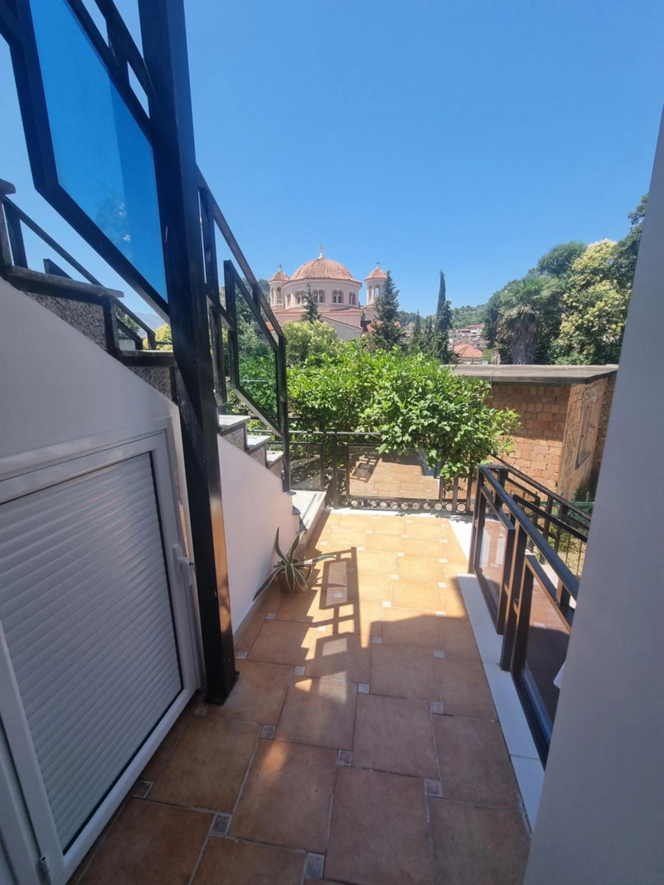 Property building in HOTEL VILA TWIX