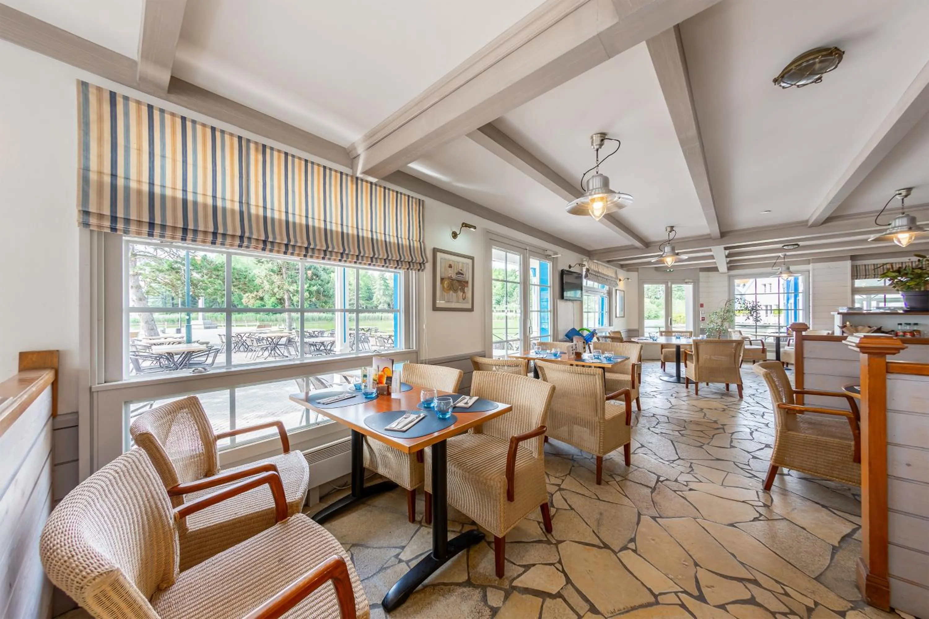 Restaurant/places to eat in Village Pierre & Vacances Belle Dune