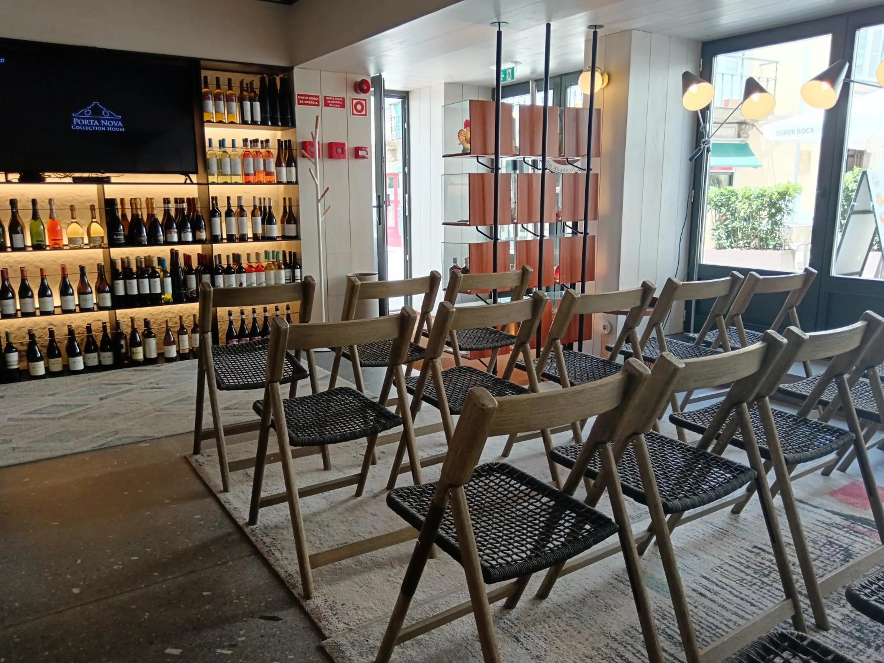 Property building in Porta Nova Collection House