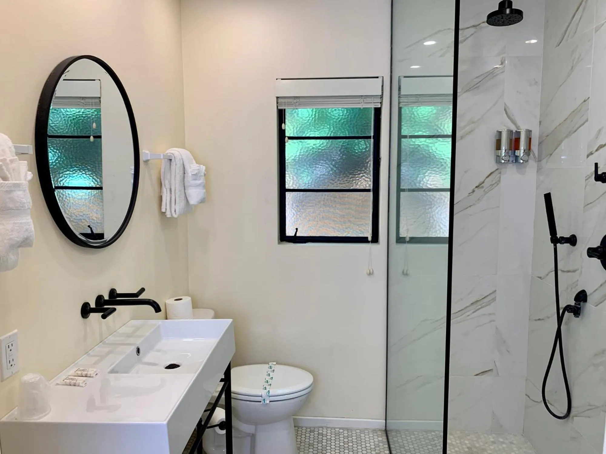 Vista Grande Resort - A Gay Men's Resort