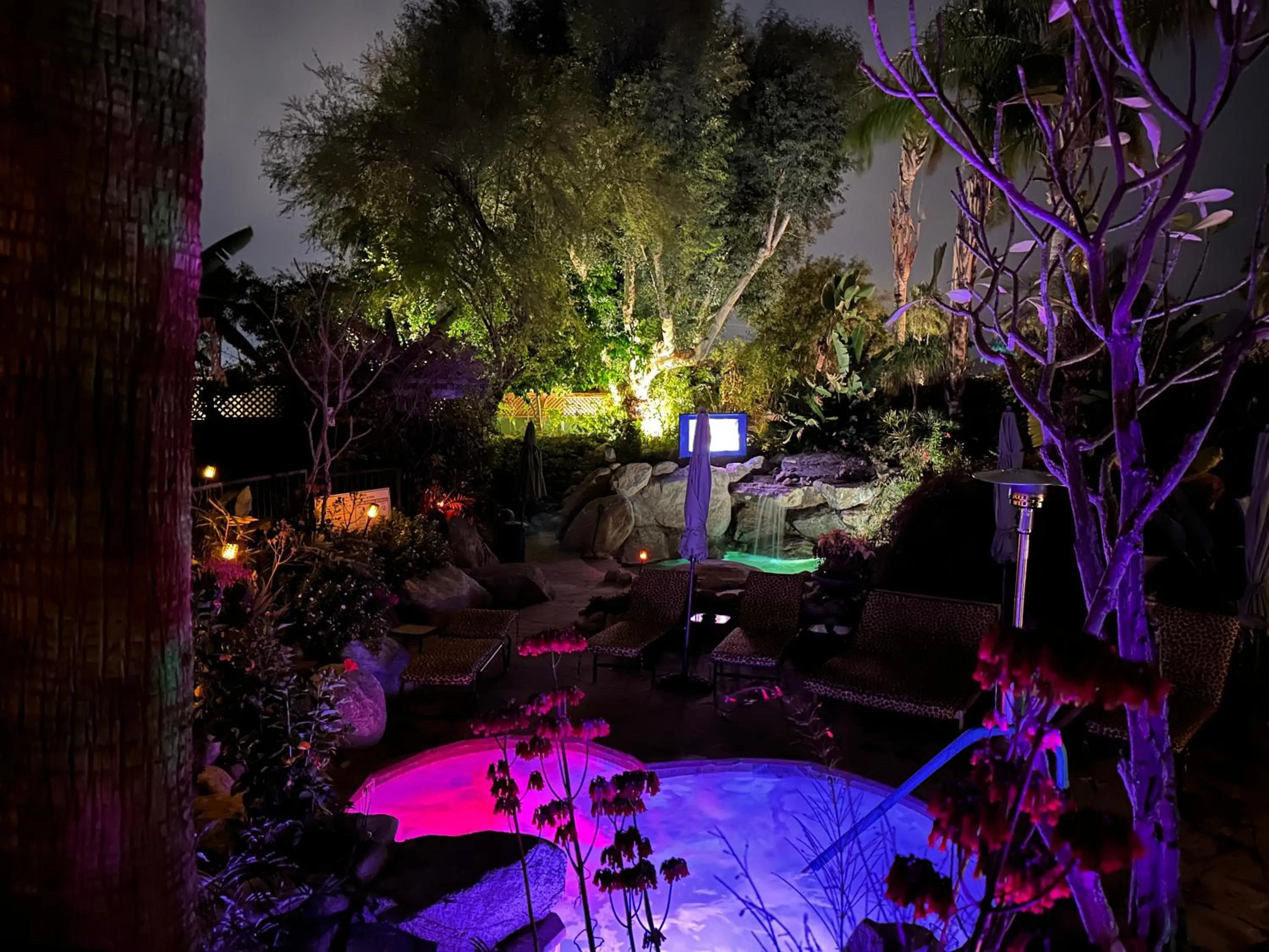 Vista Grande Resort - A Gay Men's Resort