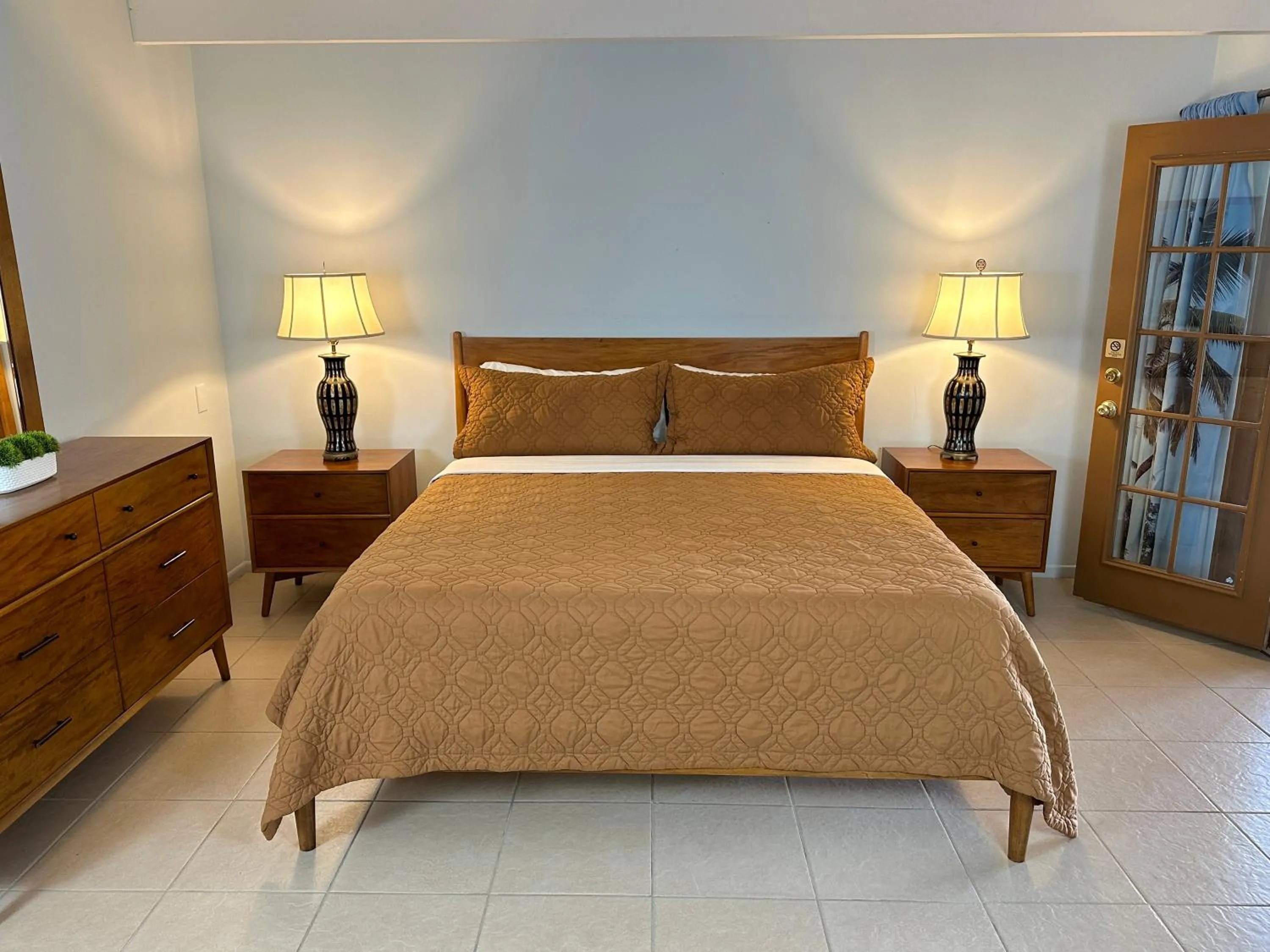Bed in Vista Grande Resort - A Gay Men's Resort