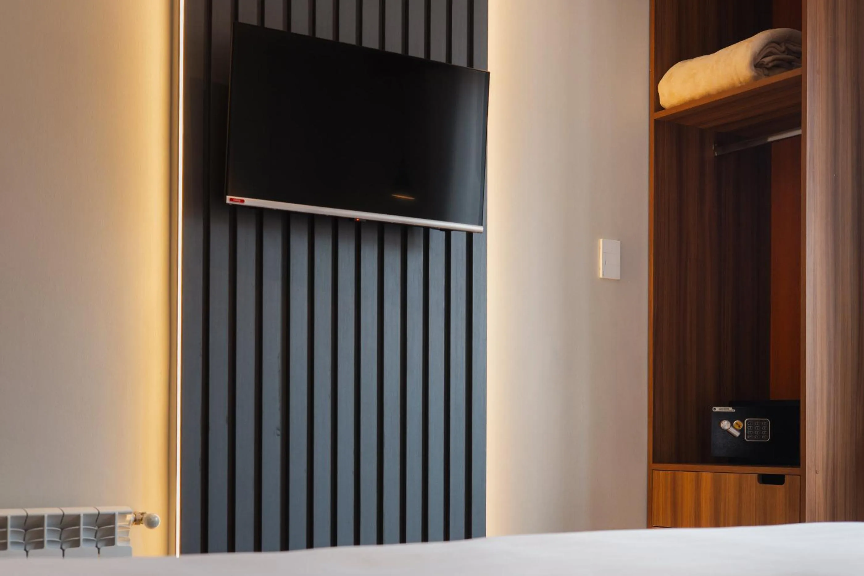 TV and multimedia, Bed in DREAM By Stannum Hotel