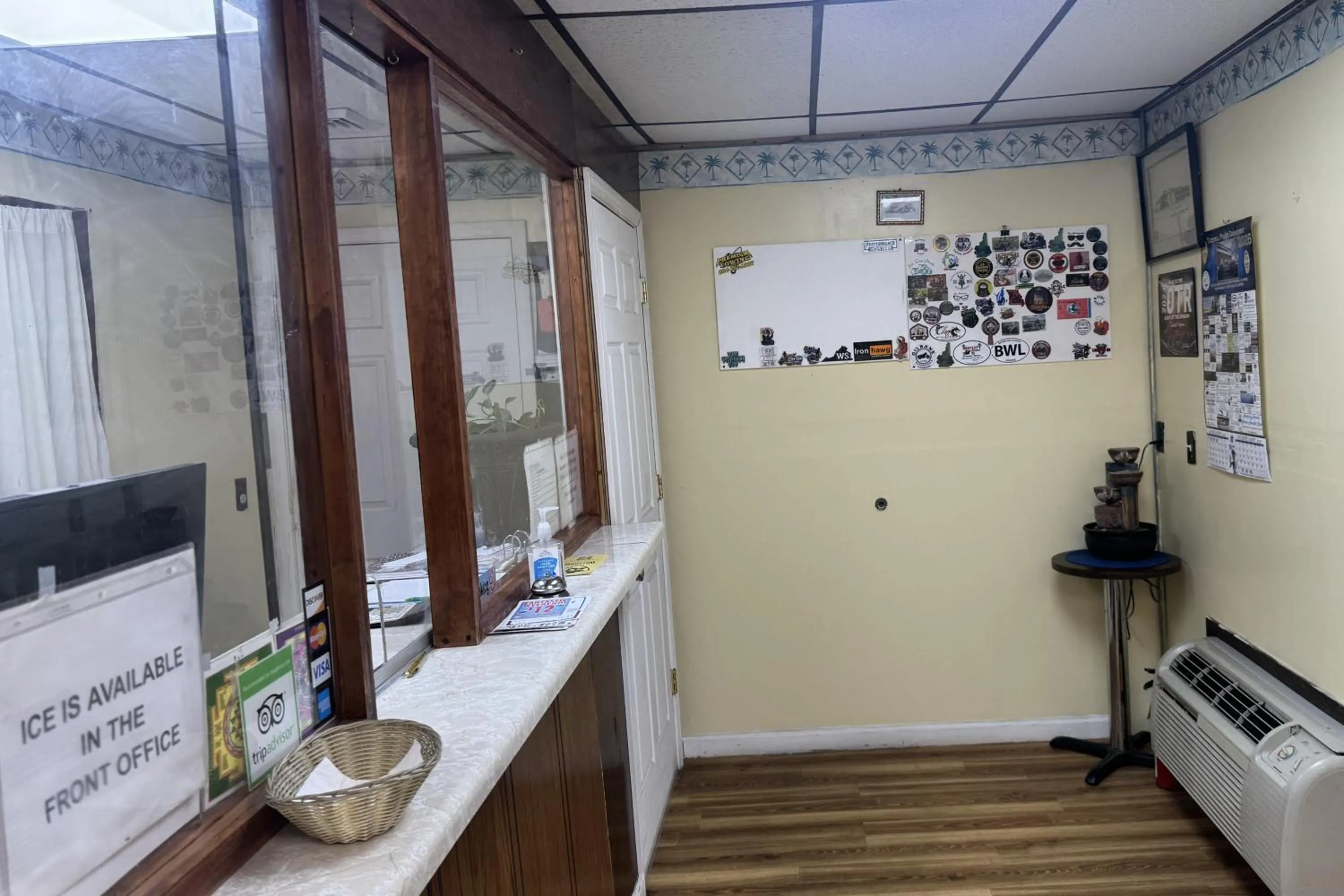 Lobby or reception in Capital O Fincastle Motor Inn Tazewell