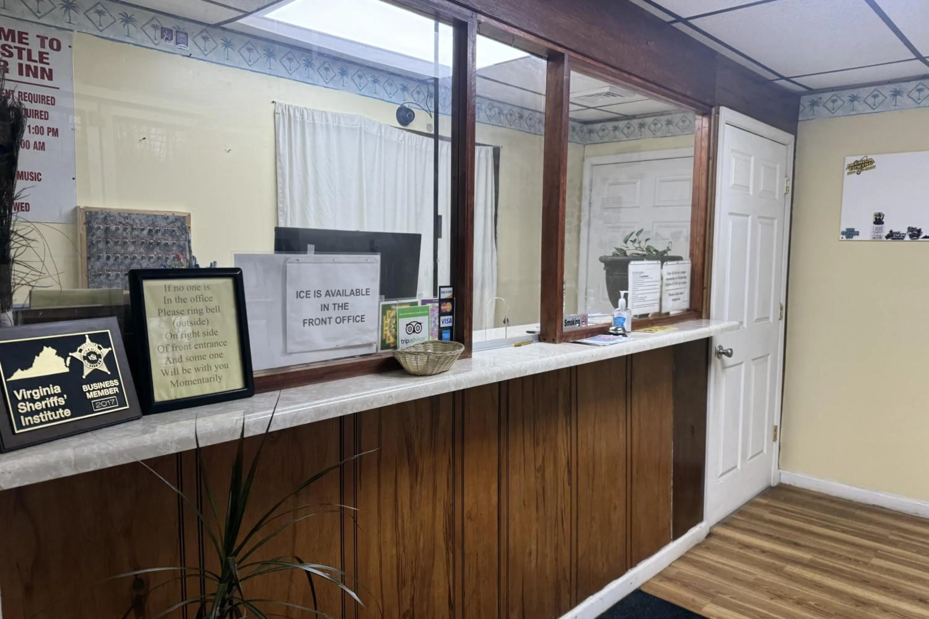Lobby or reception in Capital O Fincastle Motor Inn Tazewell
