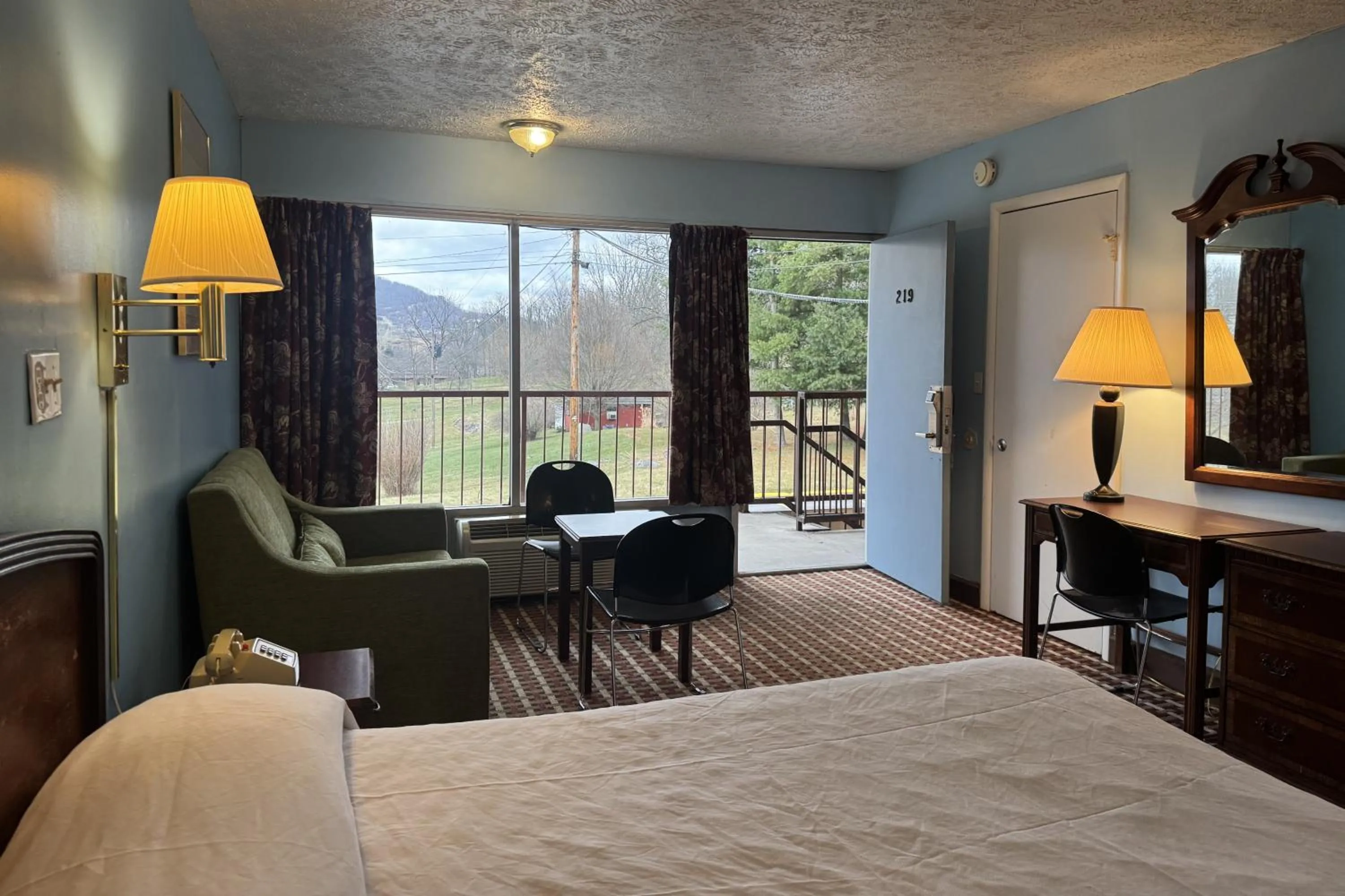 Bedroom, Bed in Capital O Fincastle Motor Inn Tazewell