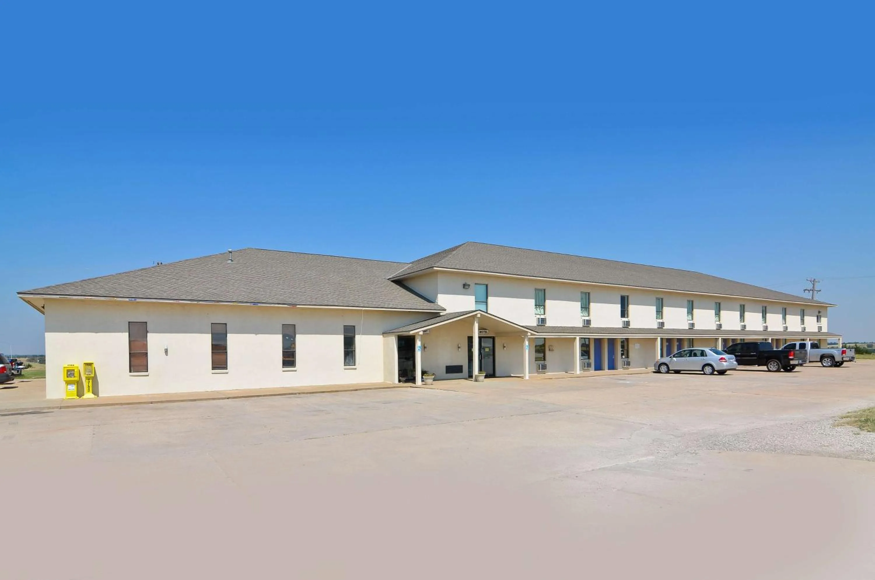 Property building in Motel 6-South Haven, KS