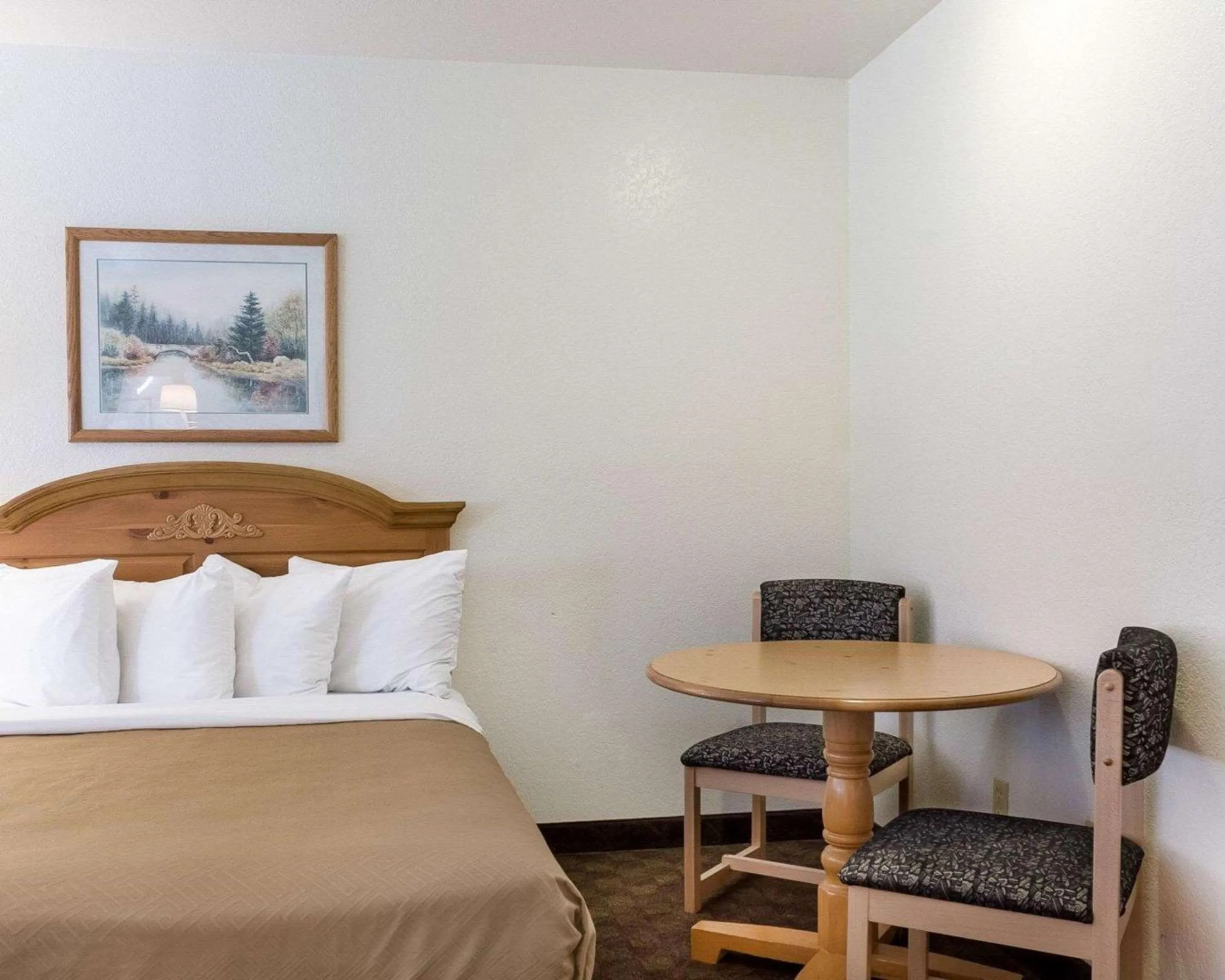 Photo of the whole room in Royal Inn Keystone