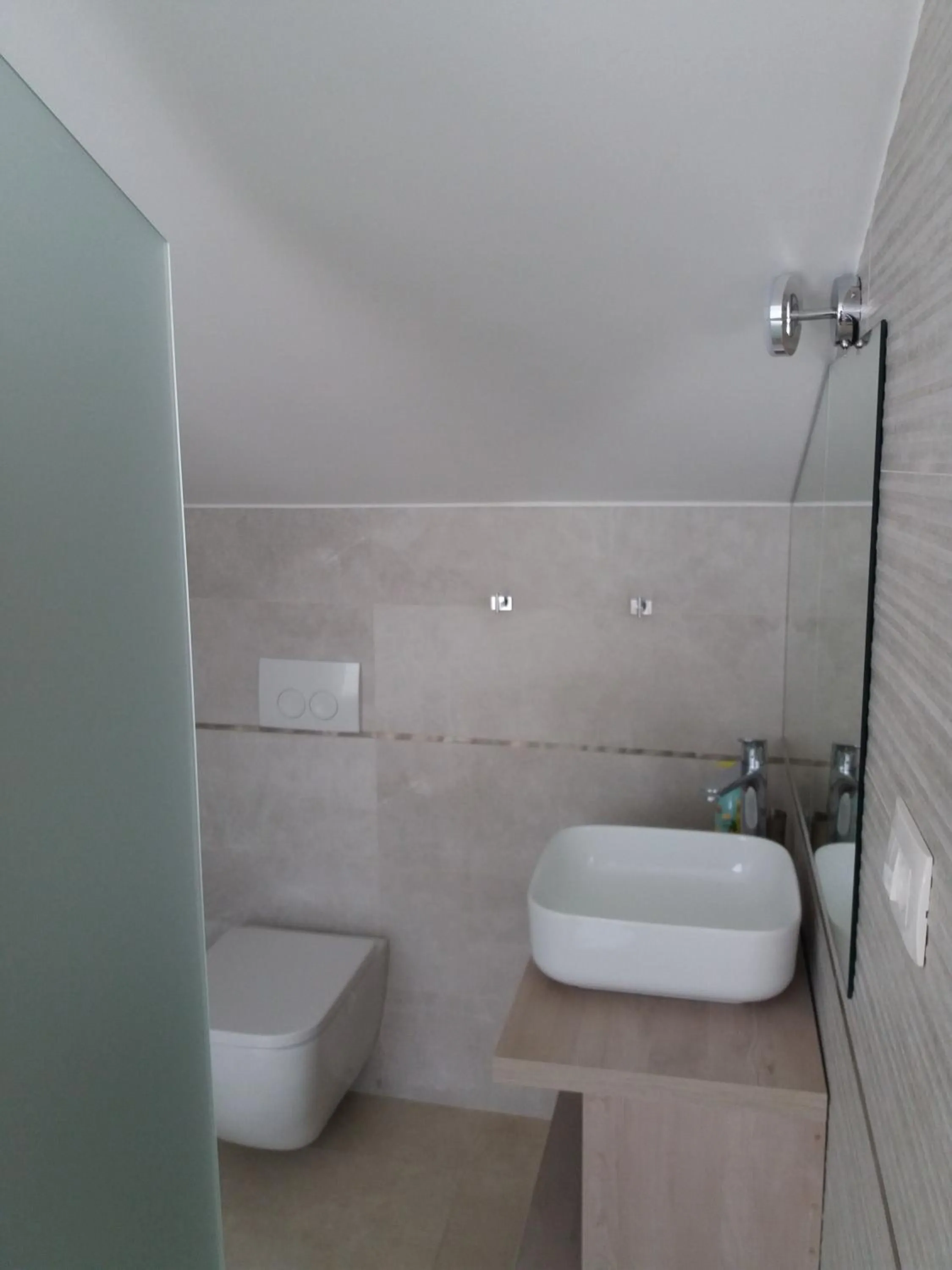Shower in Villetta Nautica Faggioni