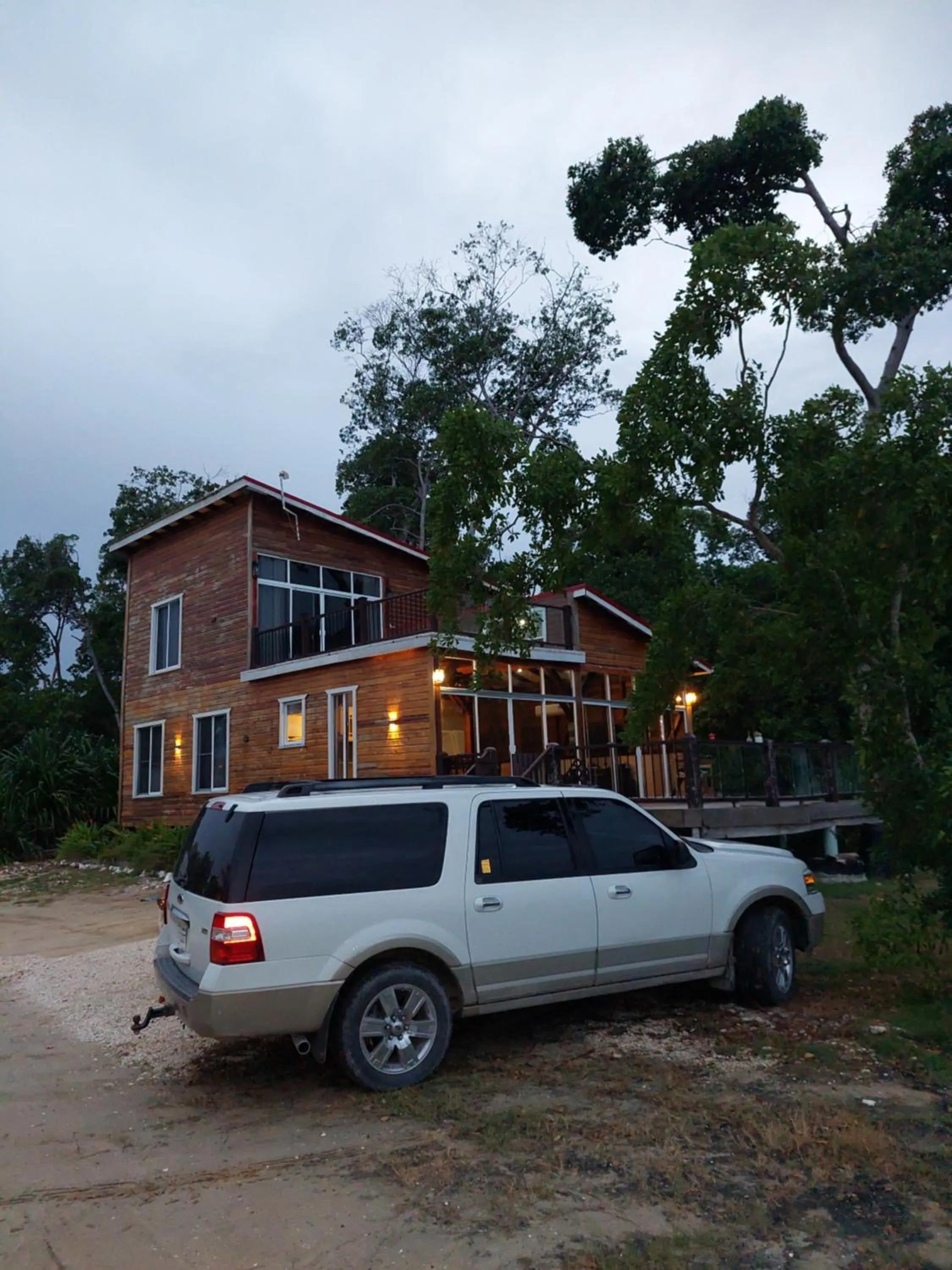 Seaside Chateau Resort