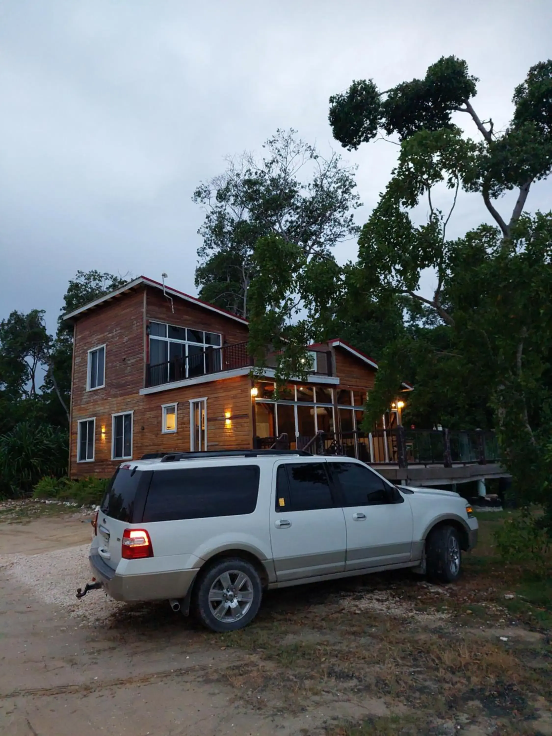 Three-Bedroom Home in Seaside Chateau Resort Three-Bedroom Home in Seaside Chateau Resort