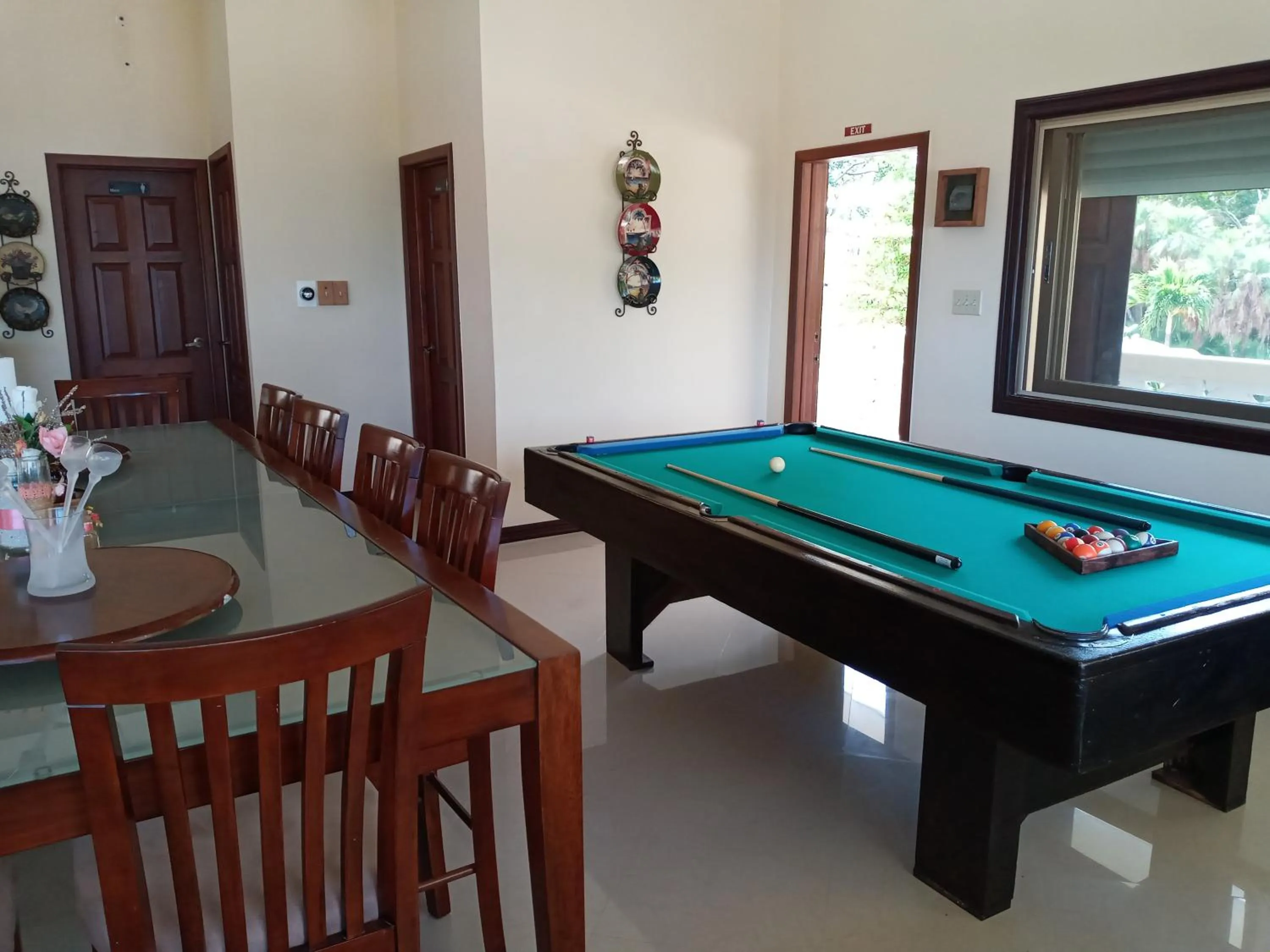 Billiard in Seaside Chateau Resort