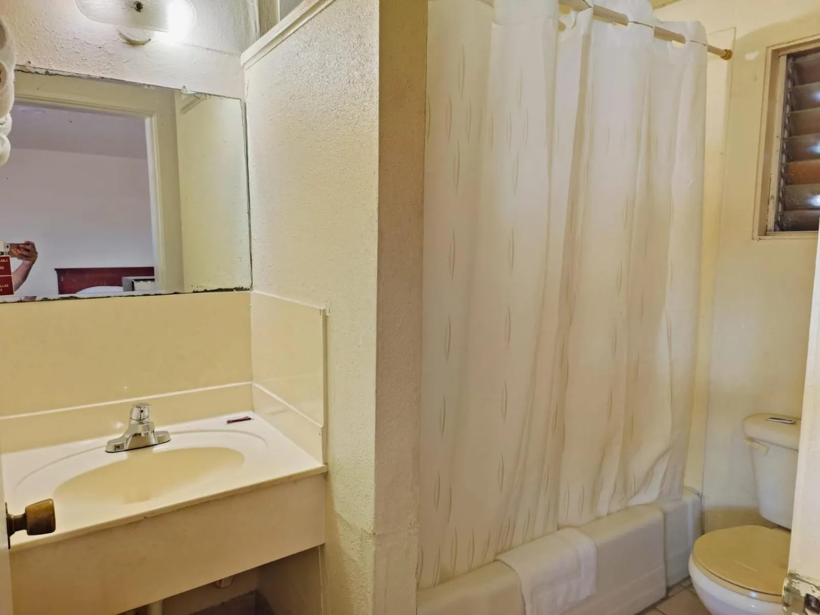 Bathroom in Pen Ann by Capital O Pharr-McAllen TX