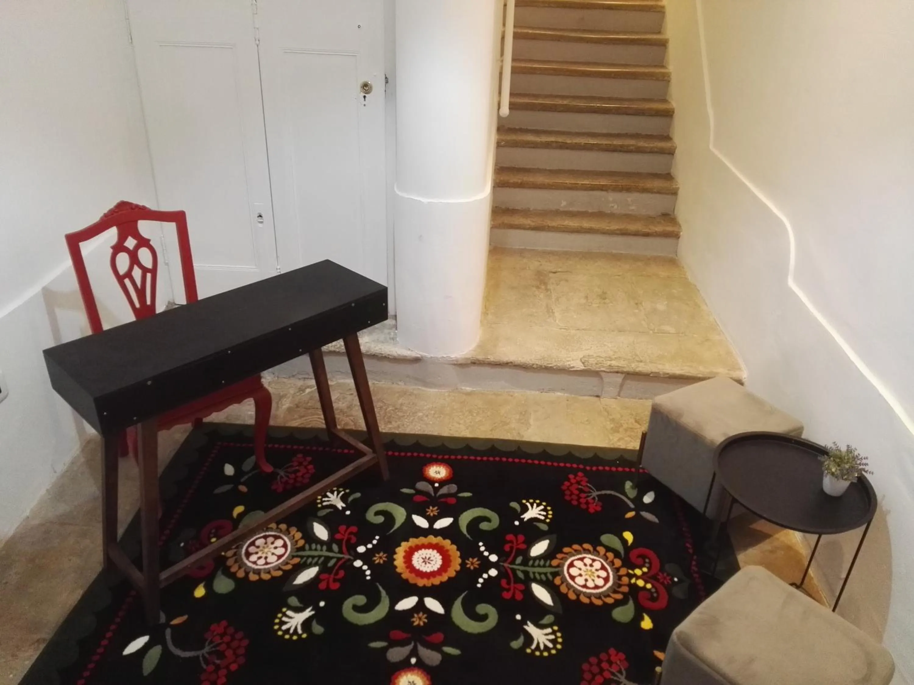 Temple Suites Guesthouse