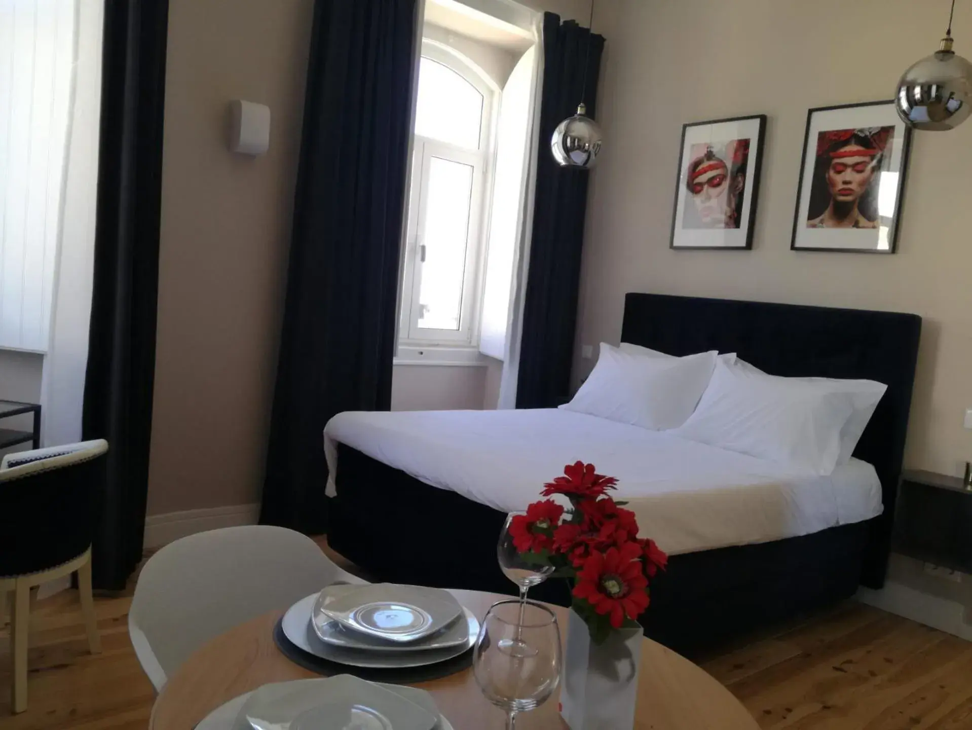 Bed in Temple Suites Guesthouse Bed in Temple Suites Guesthouse