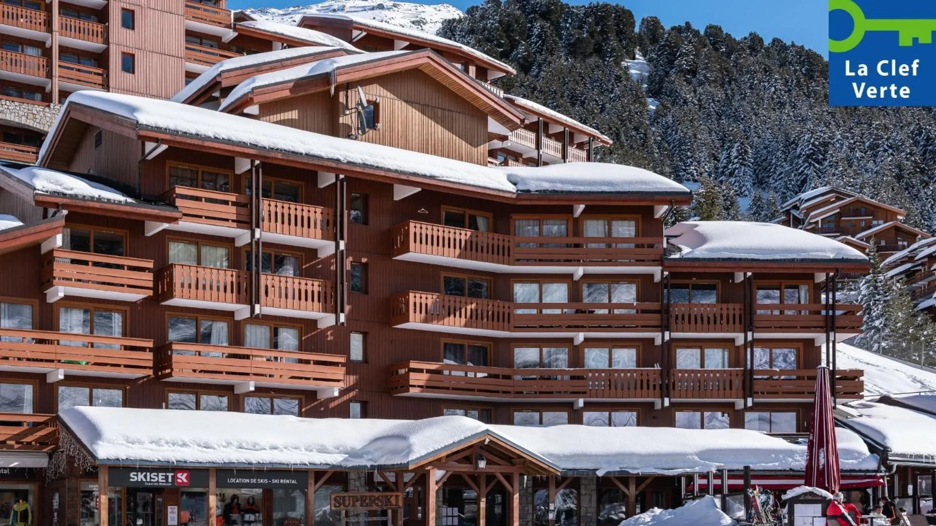 Property building in Résidence Pierre & Vacances Les Sentiers du Tueda