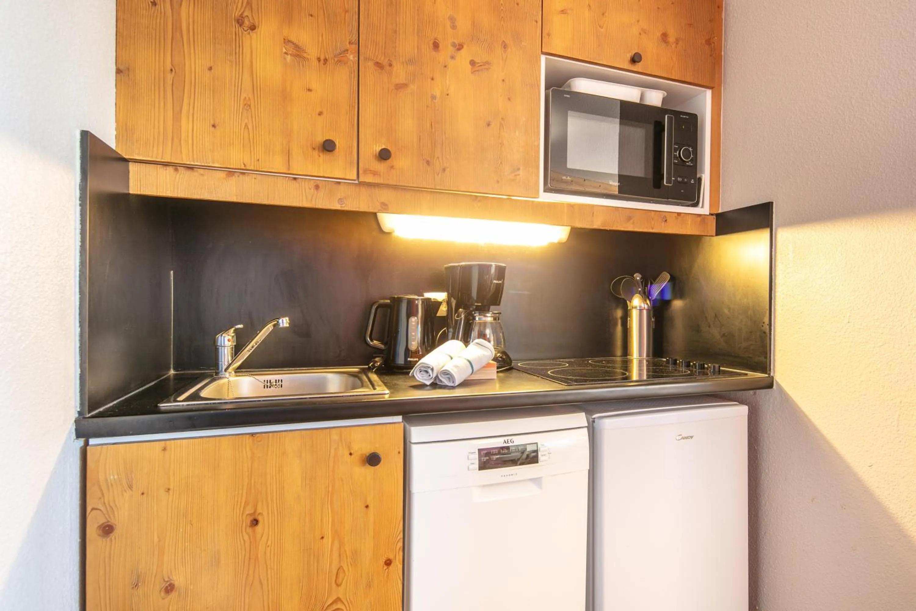 Kitchen or kitchenette in Résidence Pierre & Vacances L'Ours Blanc