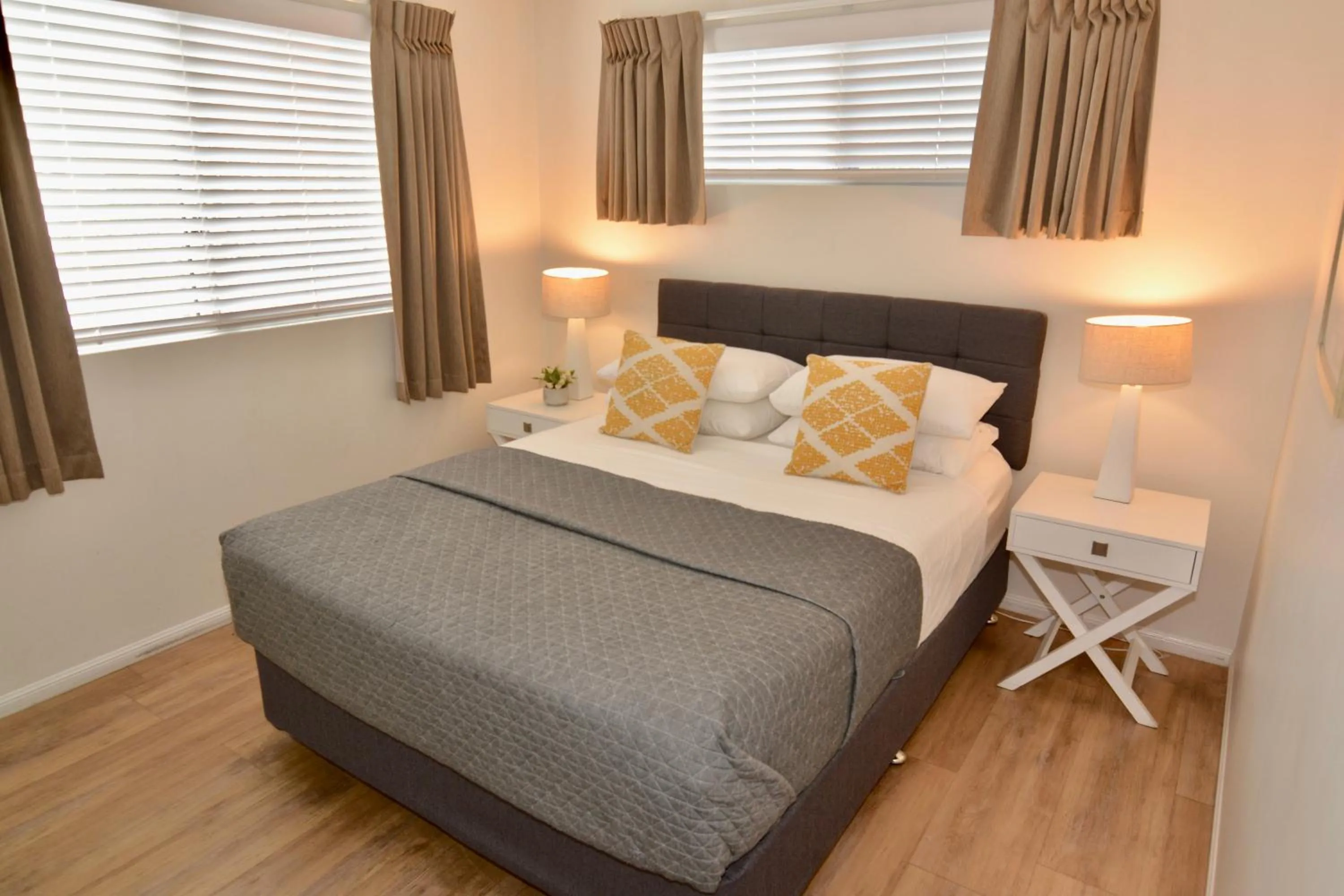 Bedroom, Bed in City Stadium Apartment on the riverfront