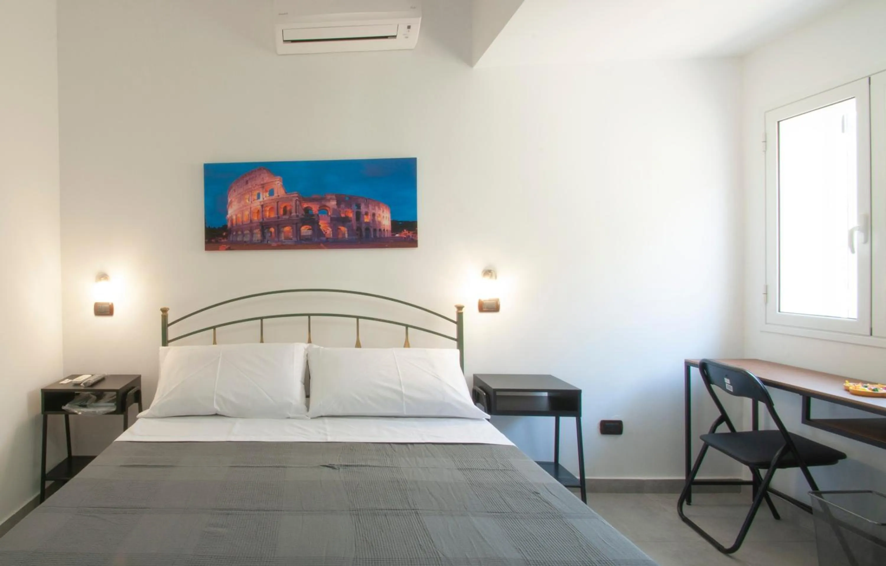 Bed in Affitta camere Vittoria House