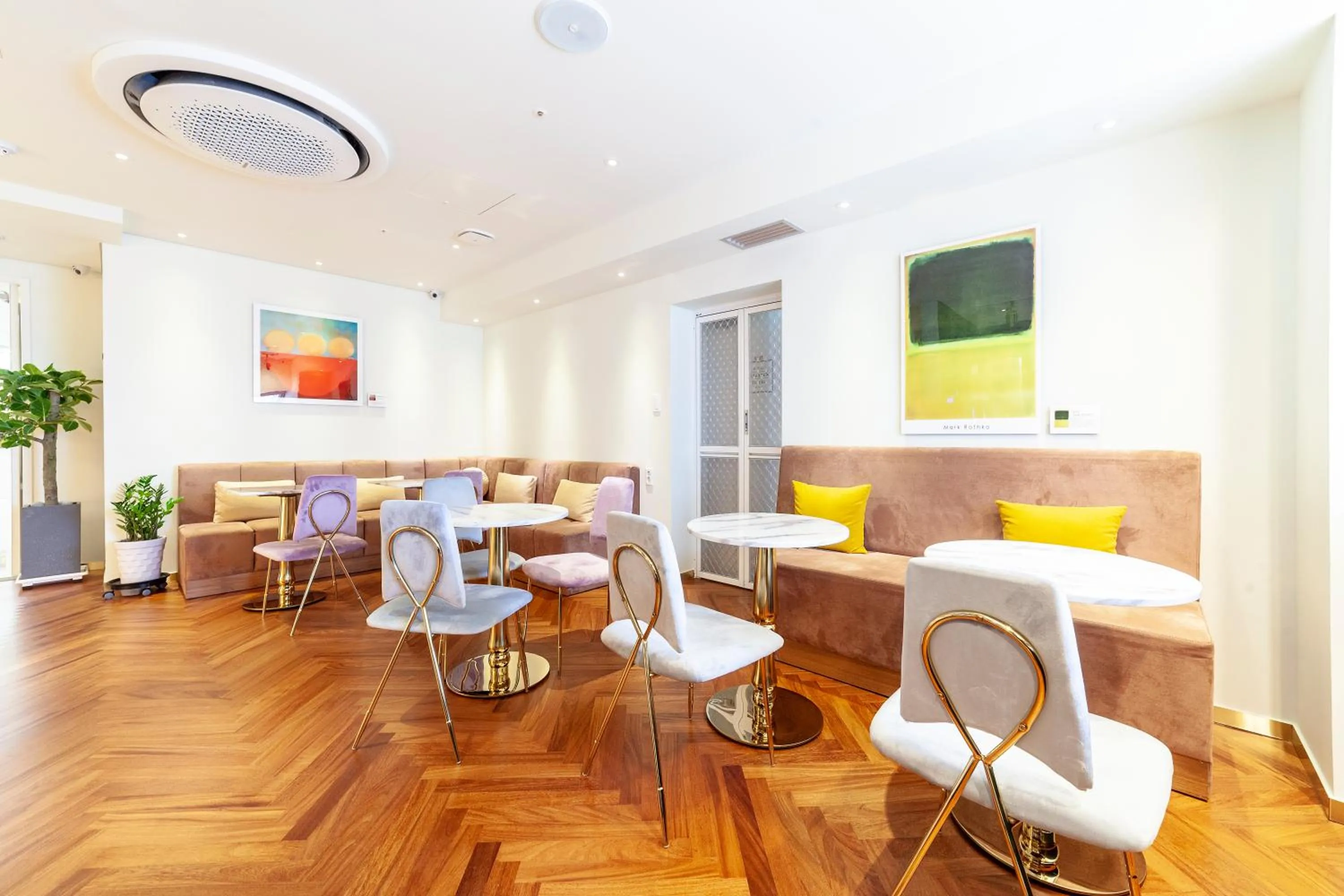 Seating area in Ocean 2Heaven Hotel Busan