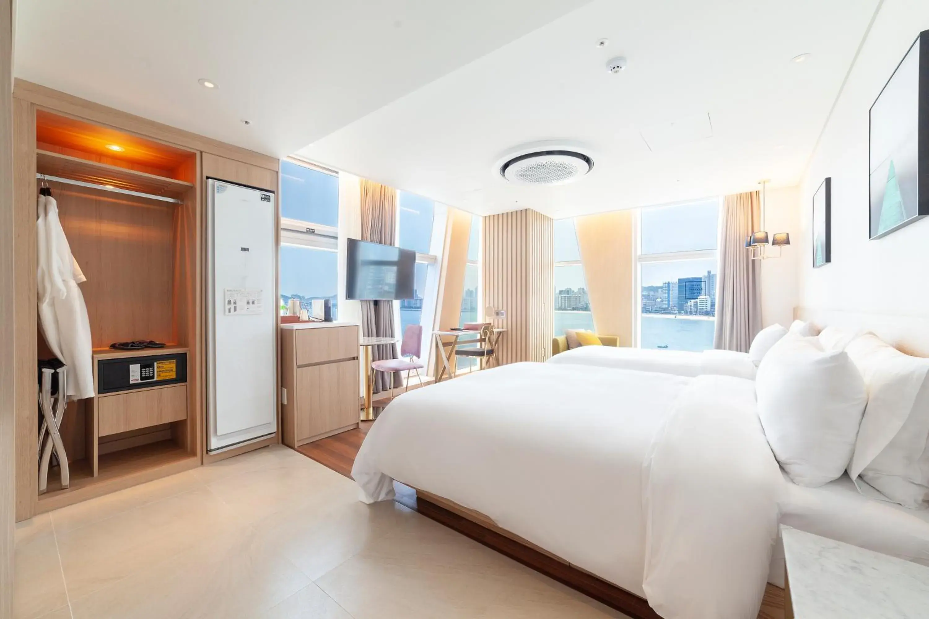 Suite Ocean Twin Room in Ocean 2Heaven Hotel Busan Suite Ocean Twin Room in Ocean 2Heaven Hotel Busan