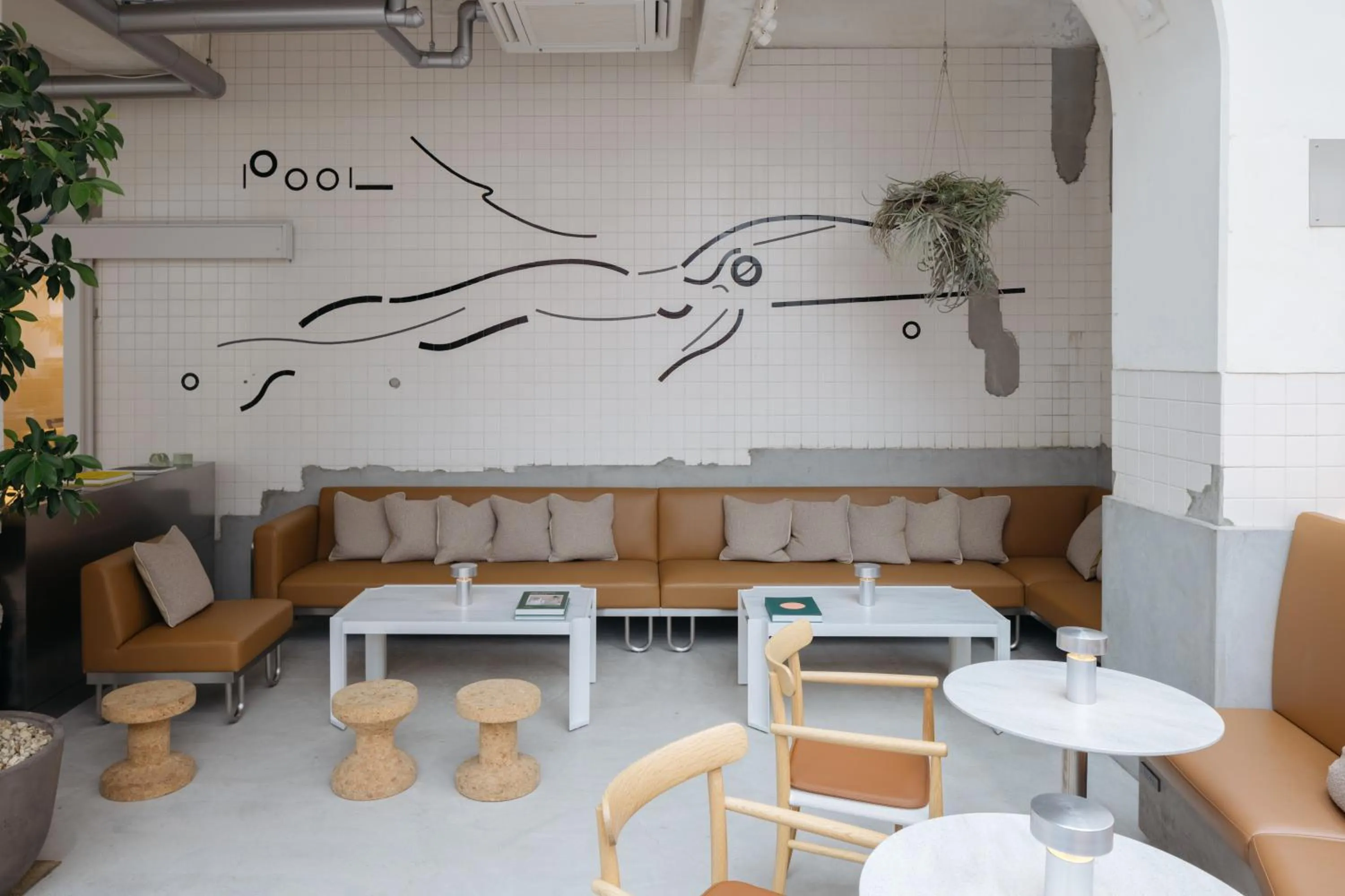 Lounge or bar in KIRO Hiroshima by THE SHARE HOTELS