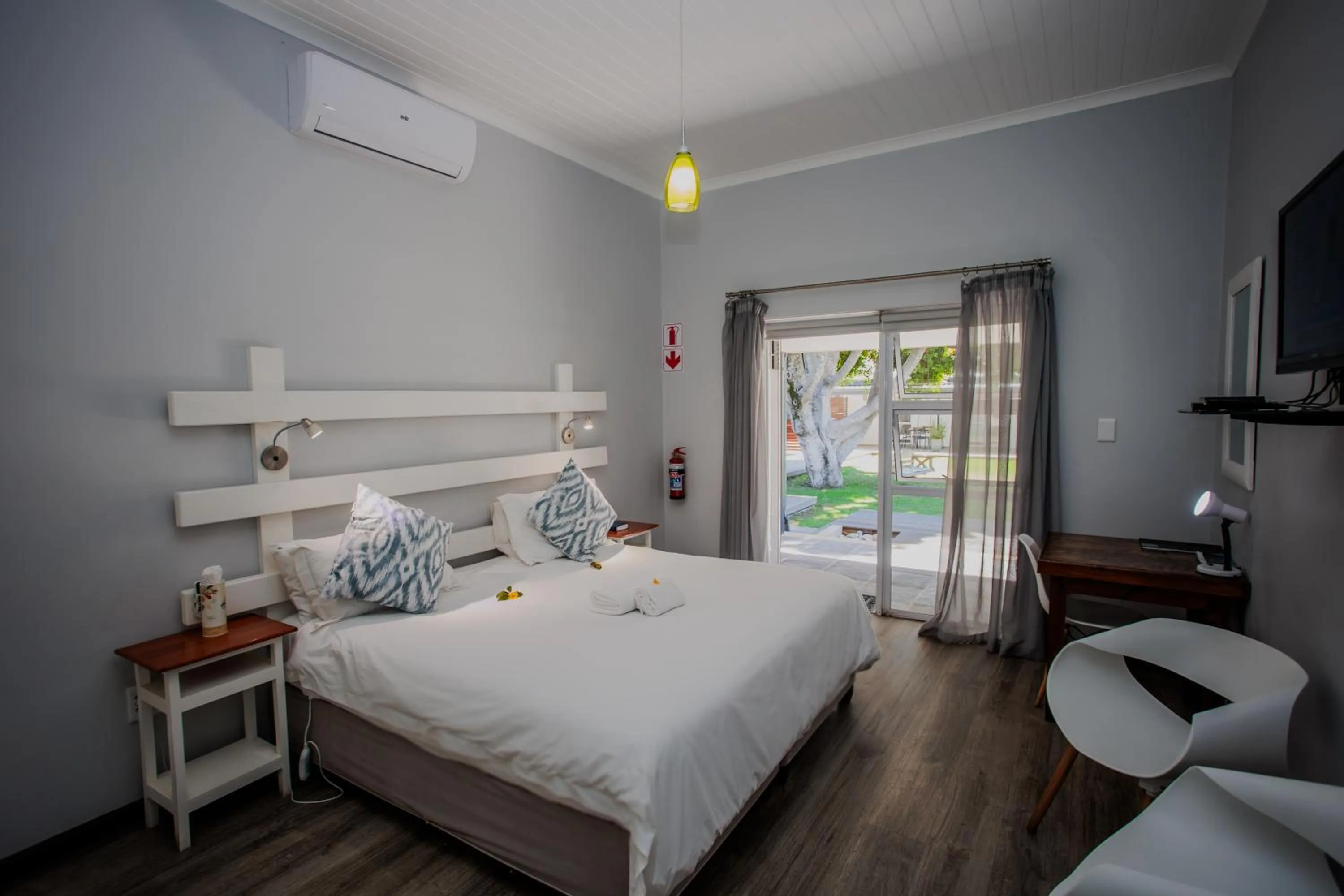 Bed in Aan de Eike Guest House