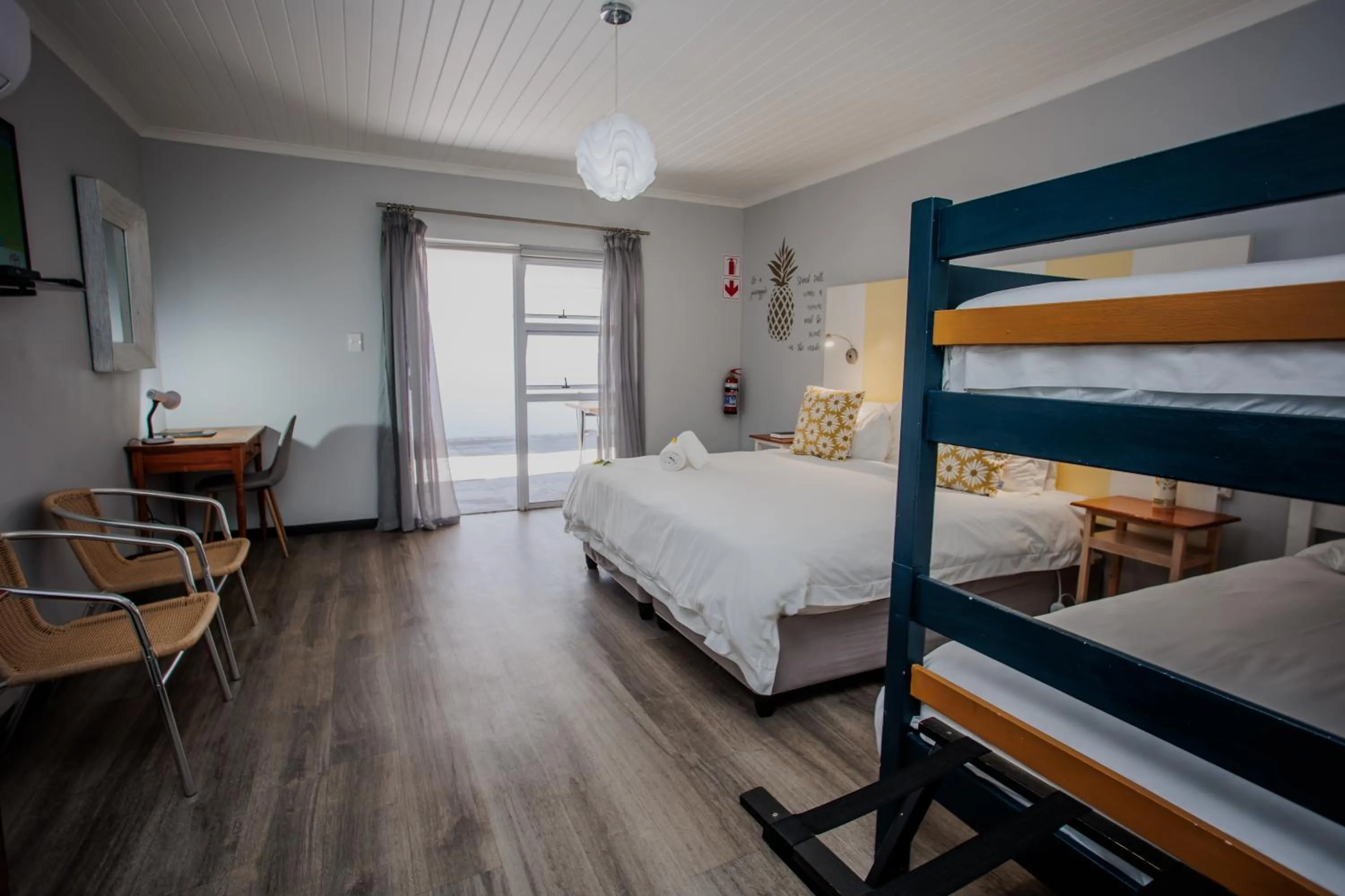 Bed in Aan de Eike Guest House