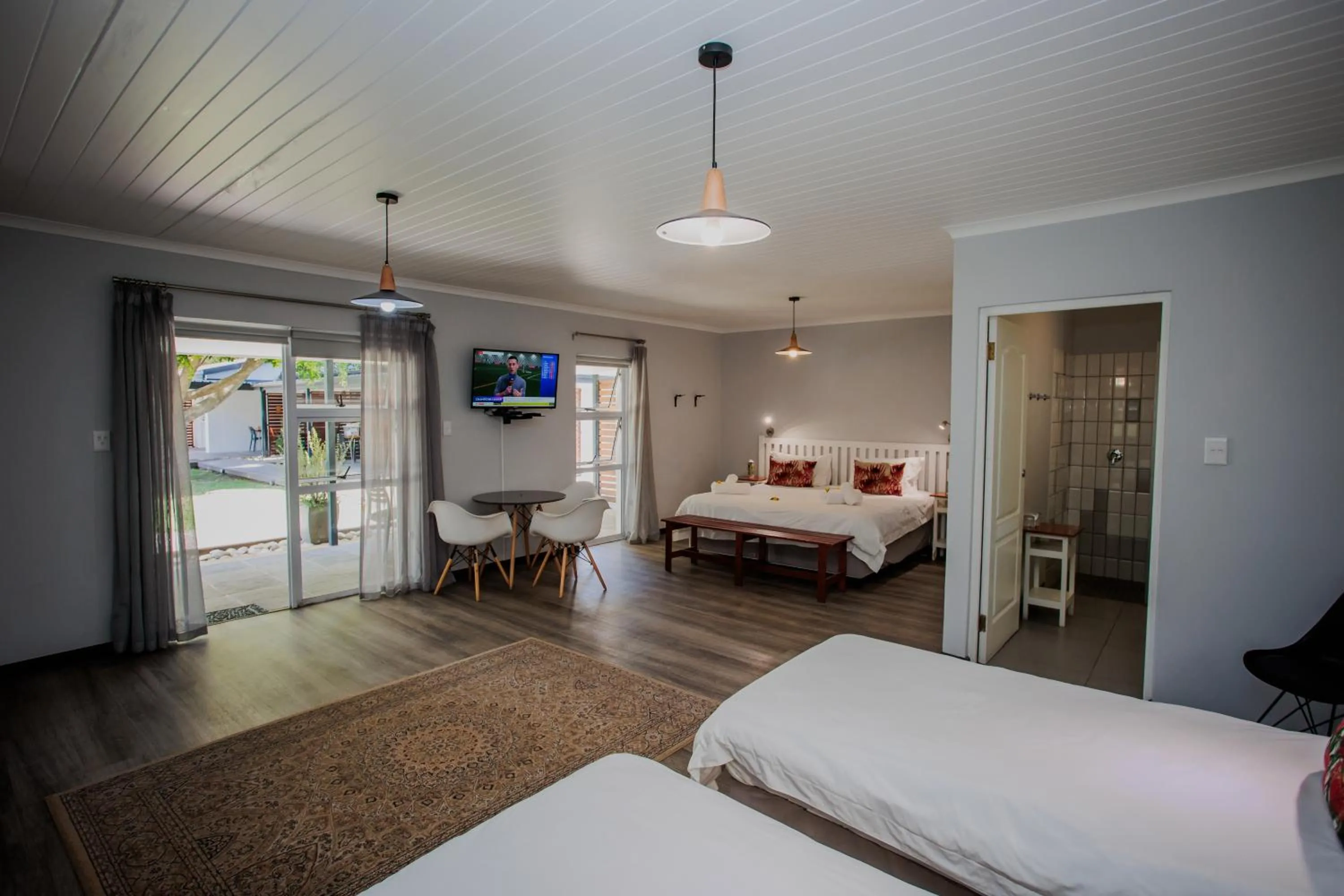 Bed in Aan de Eike Guest House