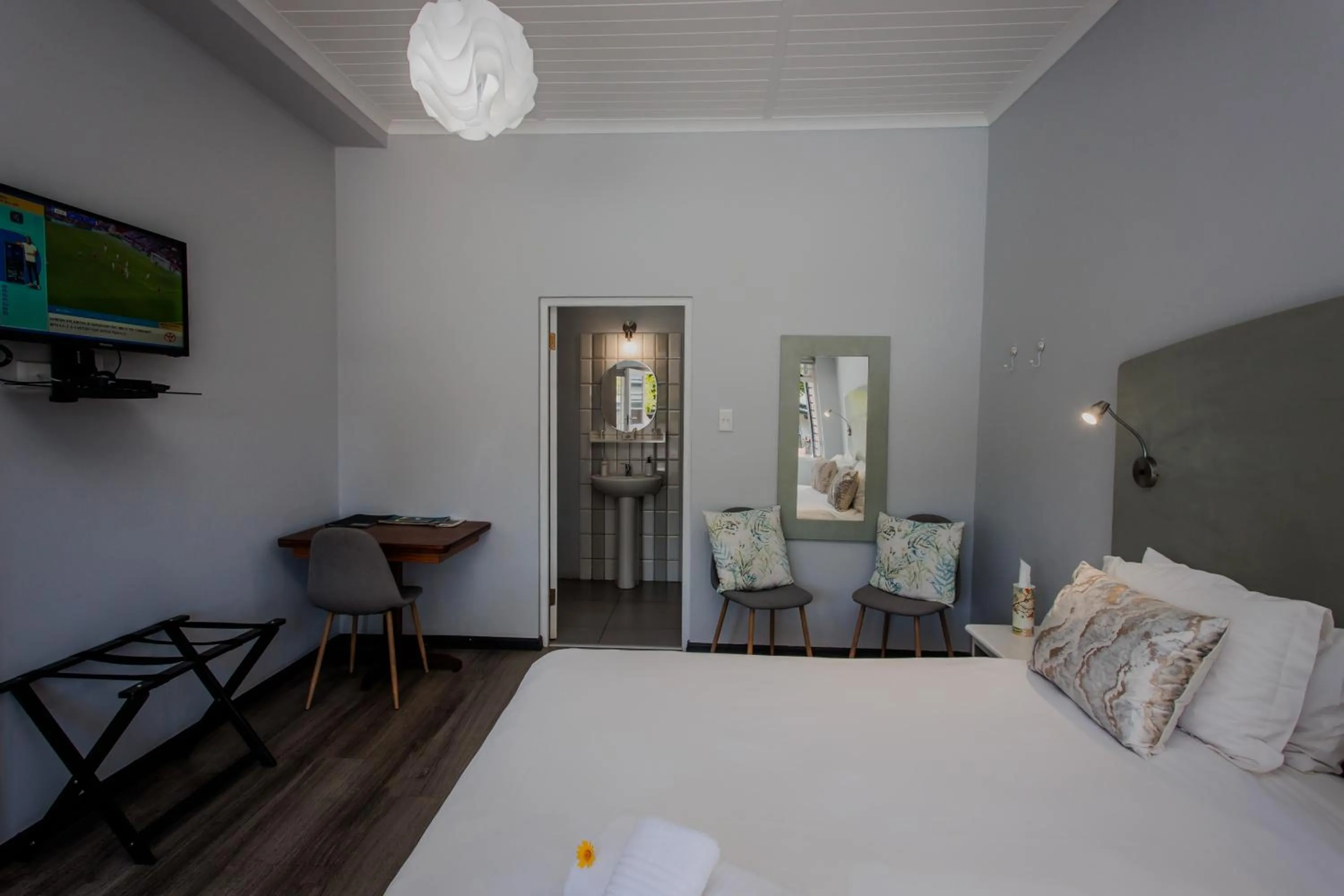 Bed in Aan de Eike Guest House