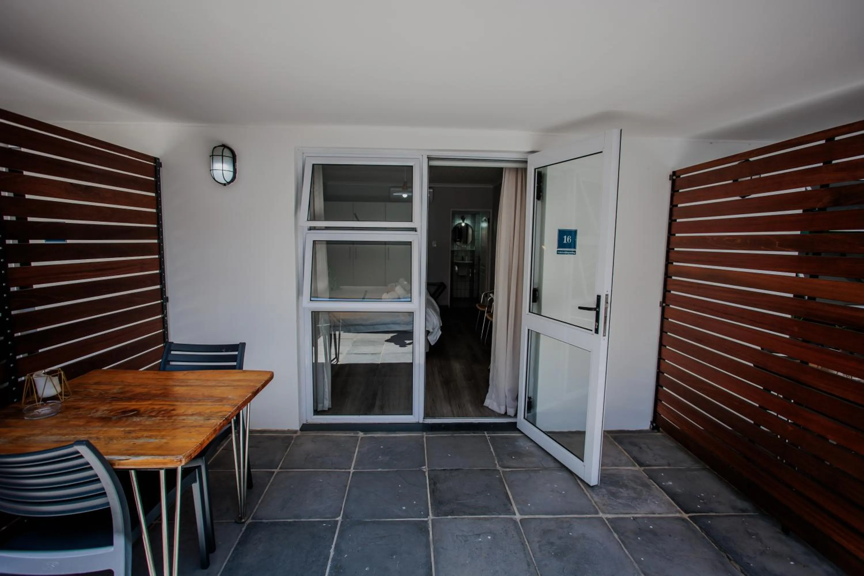 Facade/entrance in Aan de Eike Guest House