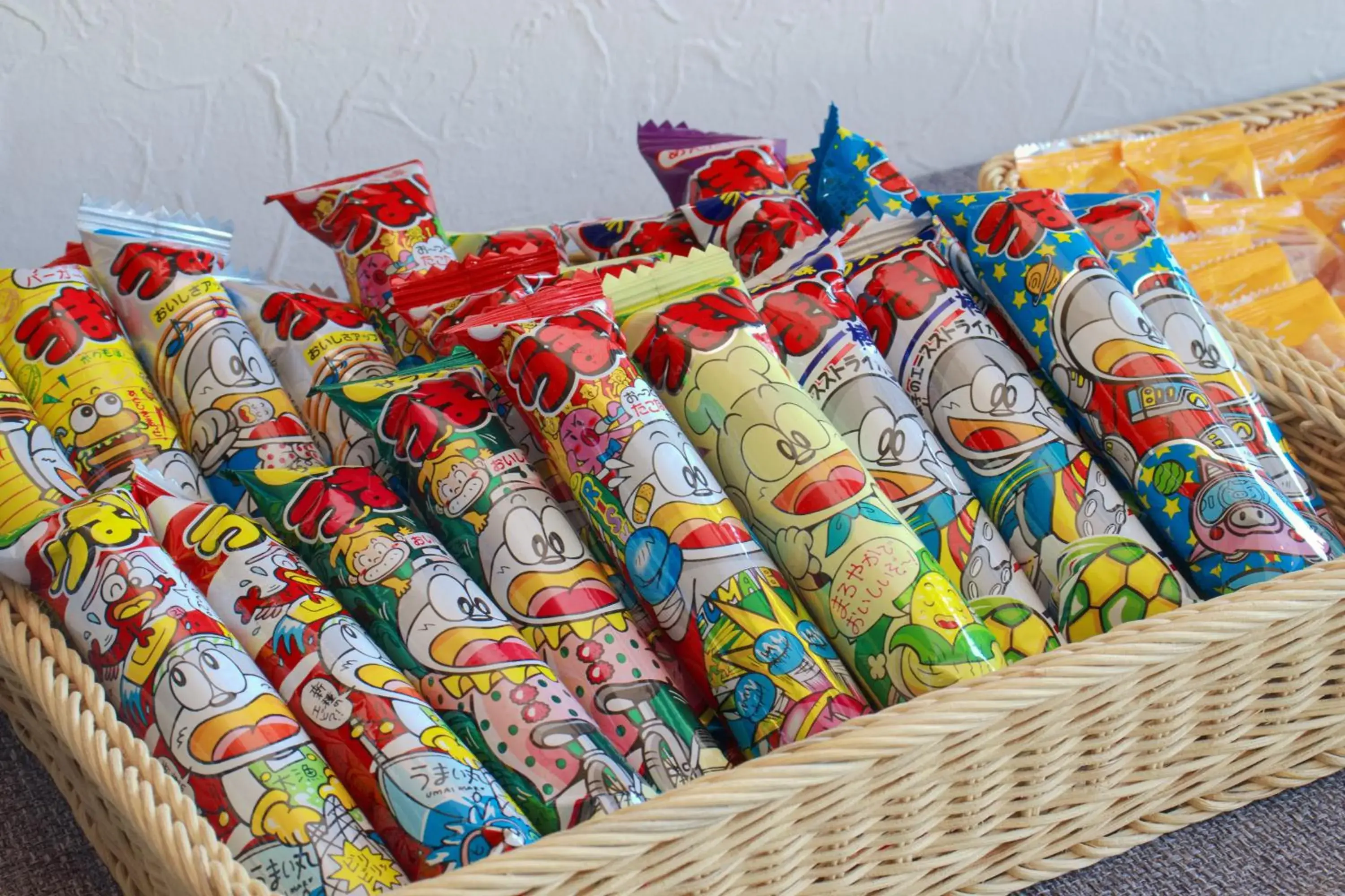 Lounge or bar in Hotel&Resort Yamanouchi Hills Lounge or bar in Hotel&Resort Yamanouchi Hills