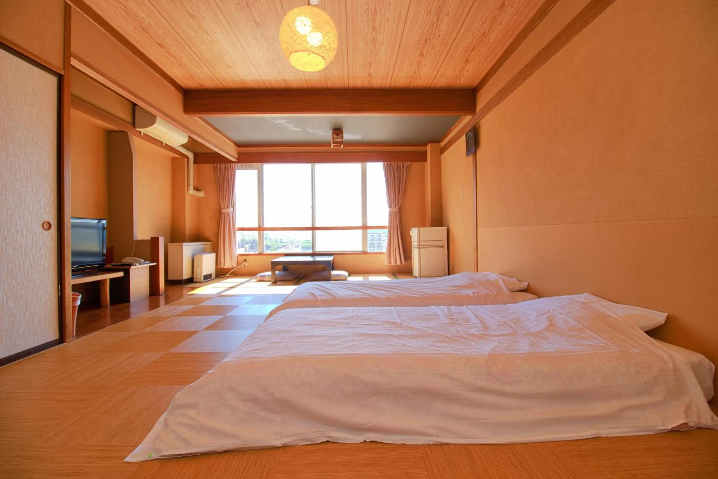 Photo of the whole room, Bed in Hotel&Resort Yamanouchi Hills