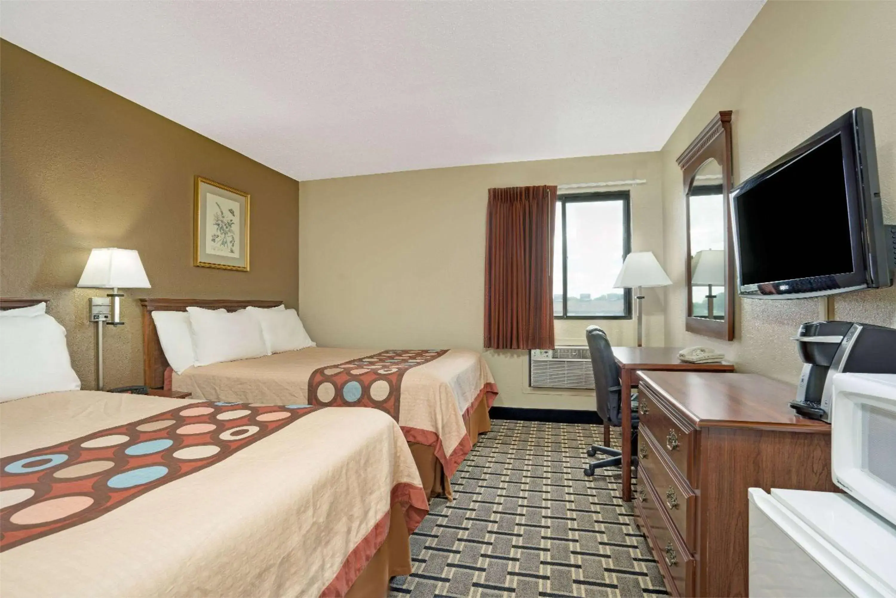 Photo of the whole room, Bed in Super 8 by Wyndham Melrose Photo of the whole room, Bed in Super 8 by Wyndham Melrose