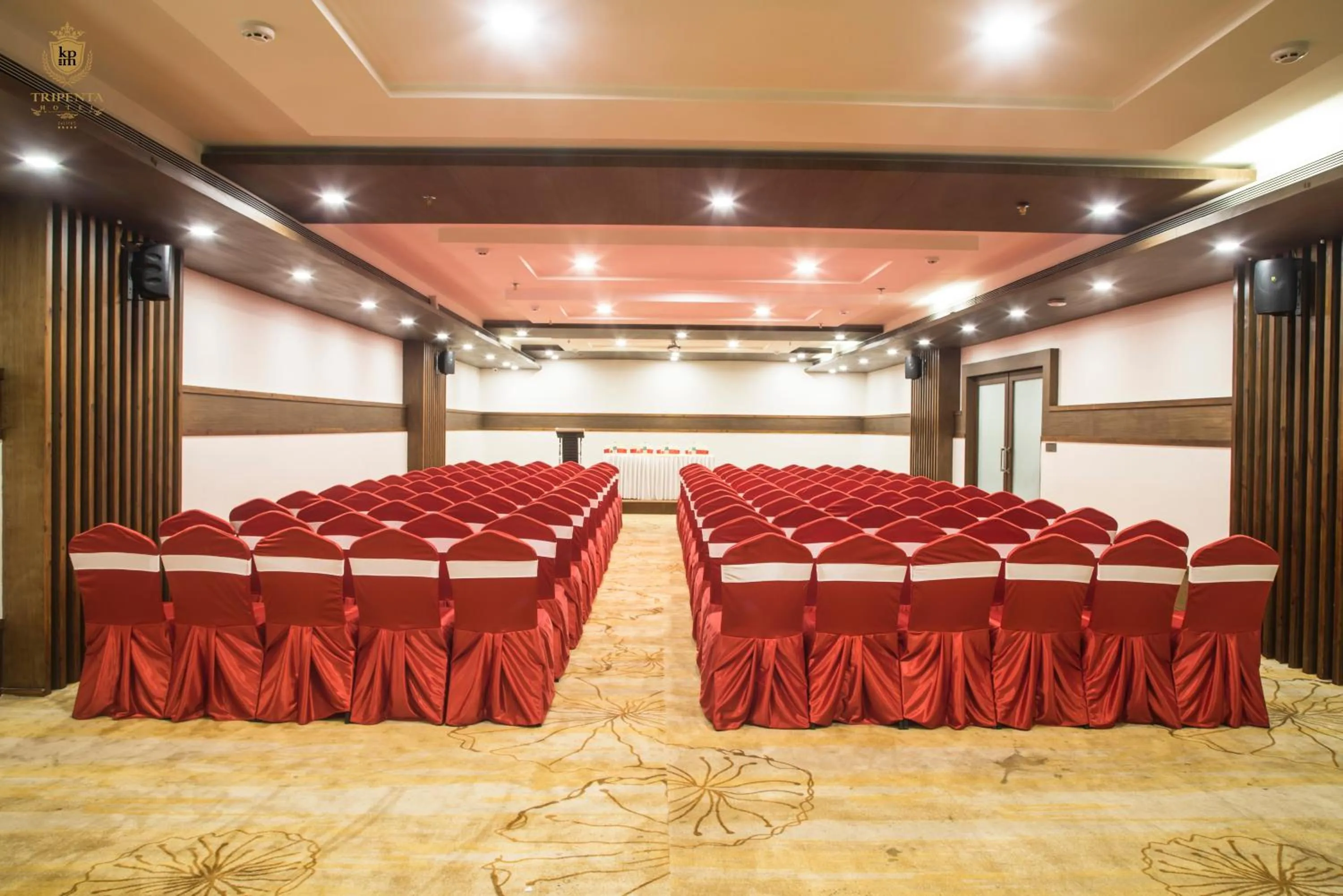 Business facilities in KPM TRIPENTA HOTEL